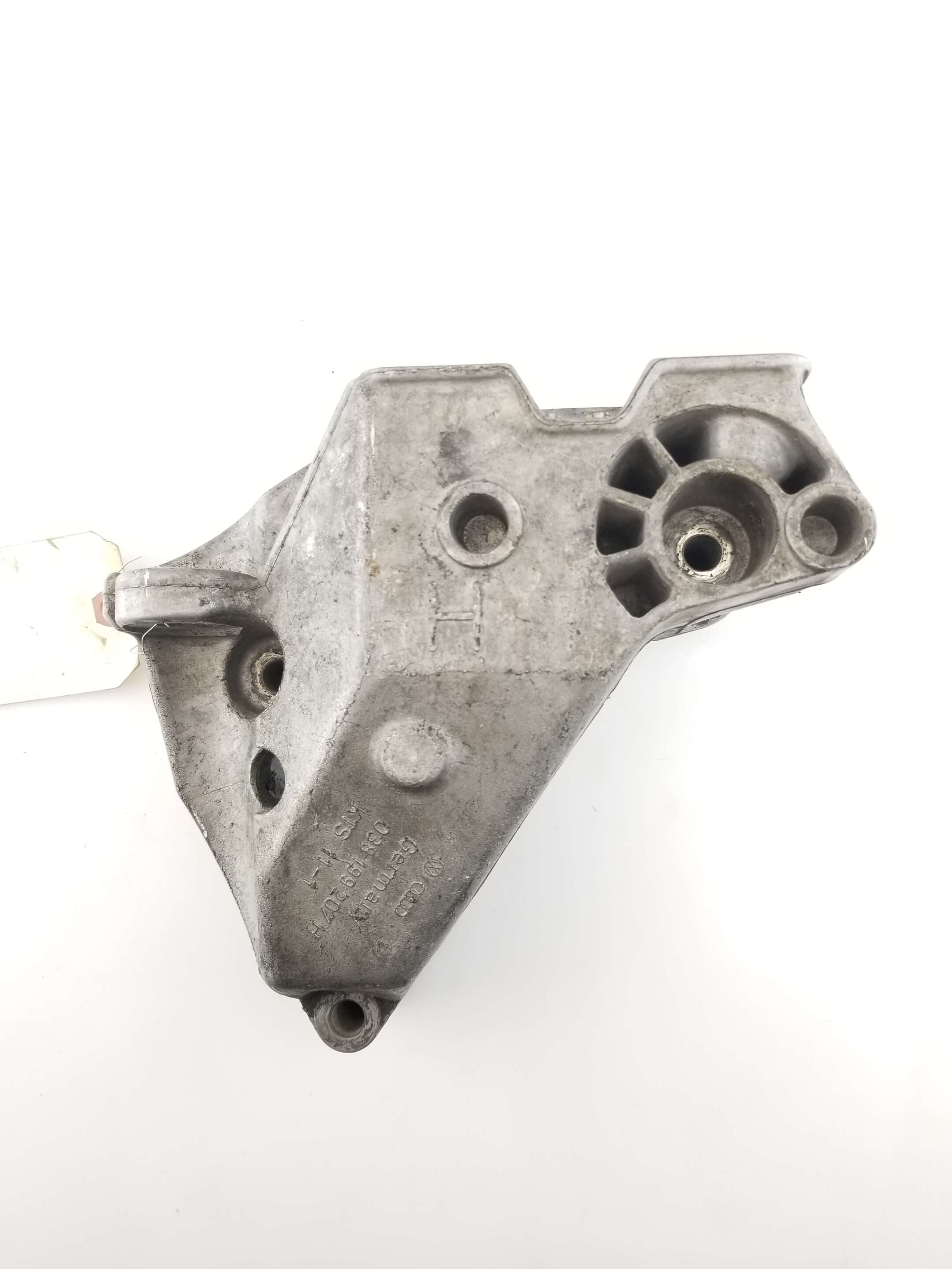Engine Bracket 1