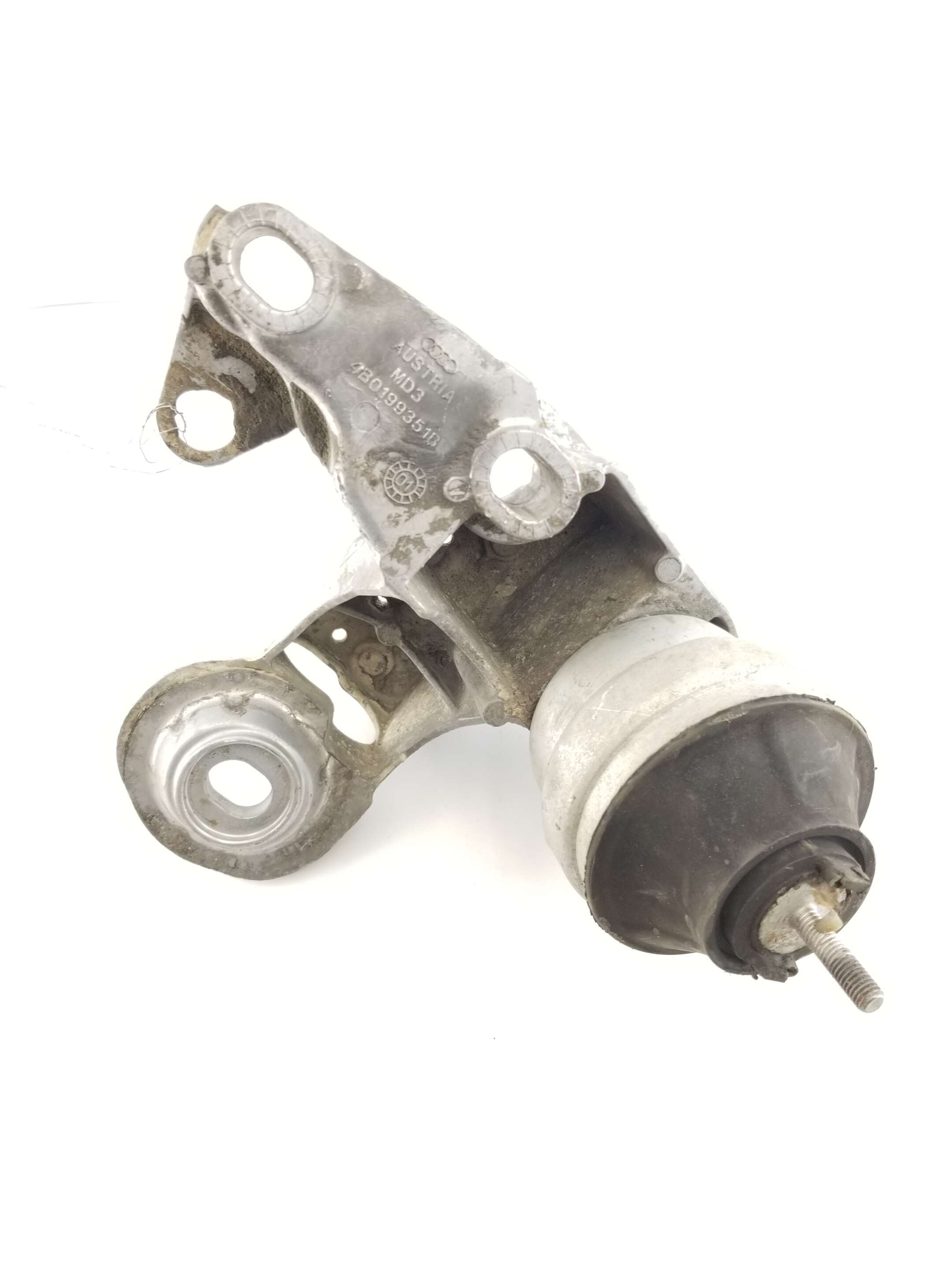 Engine Mount Side 1