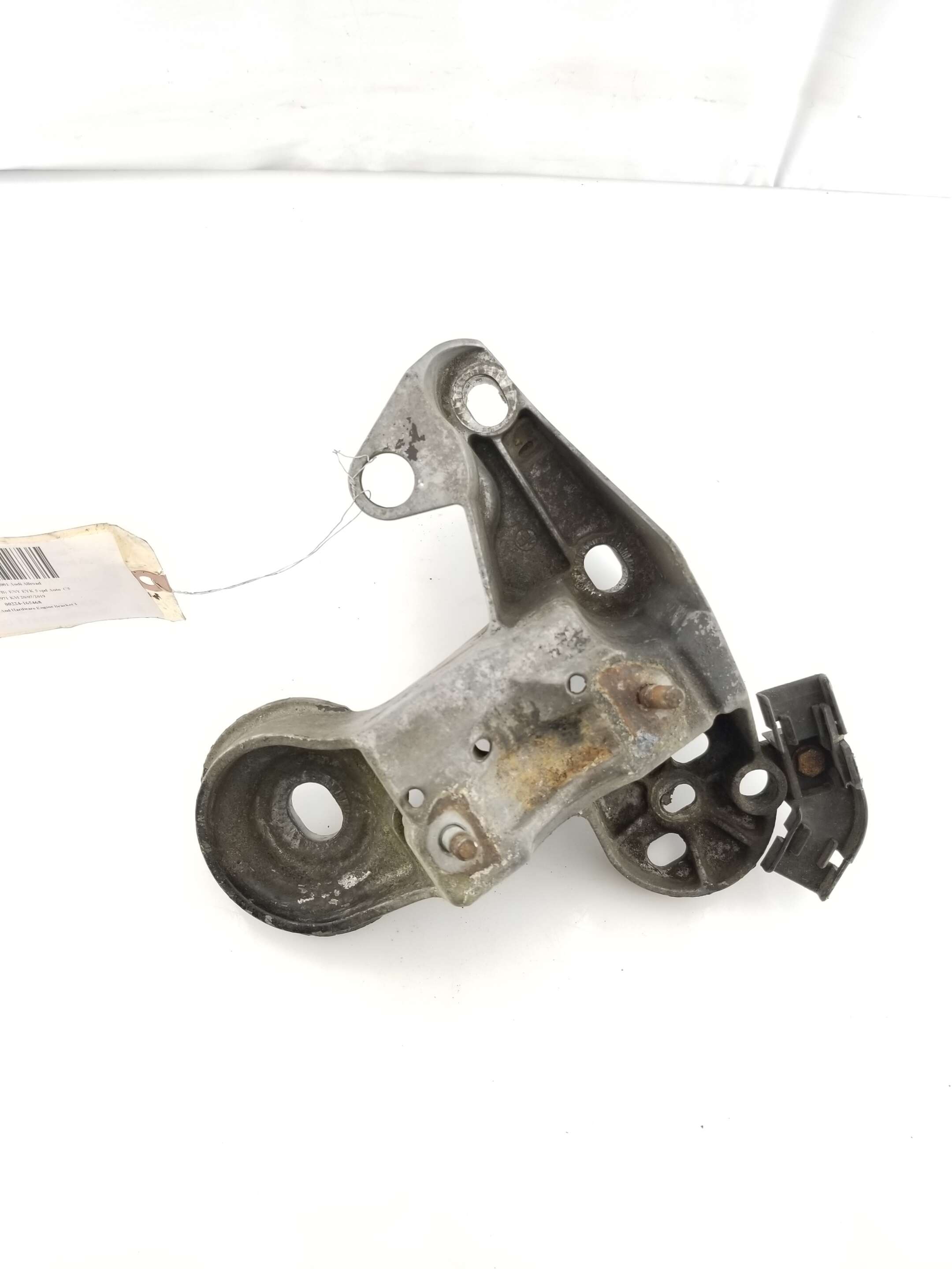 Engine Bracket 1