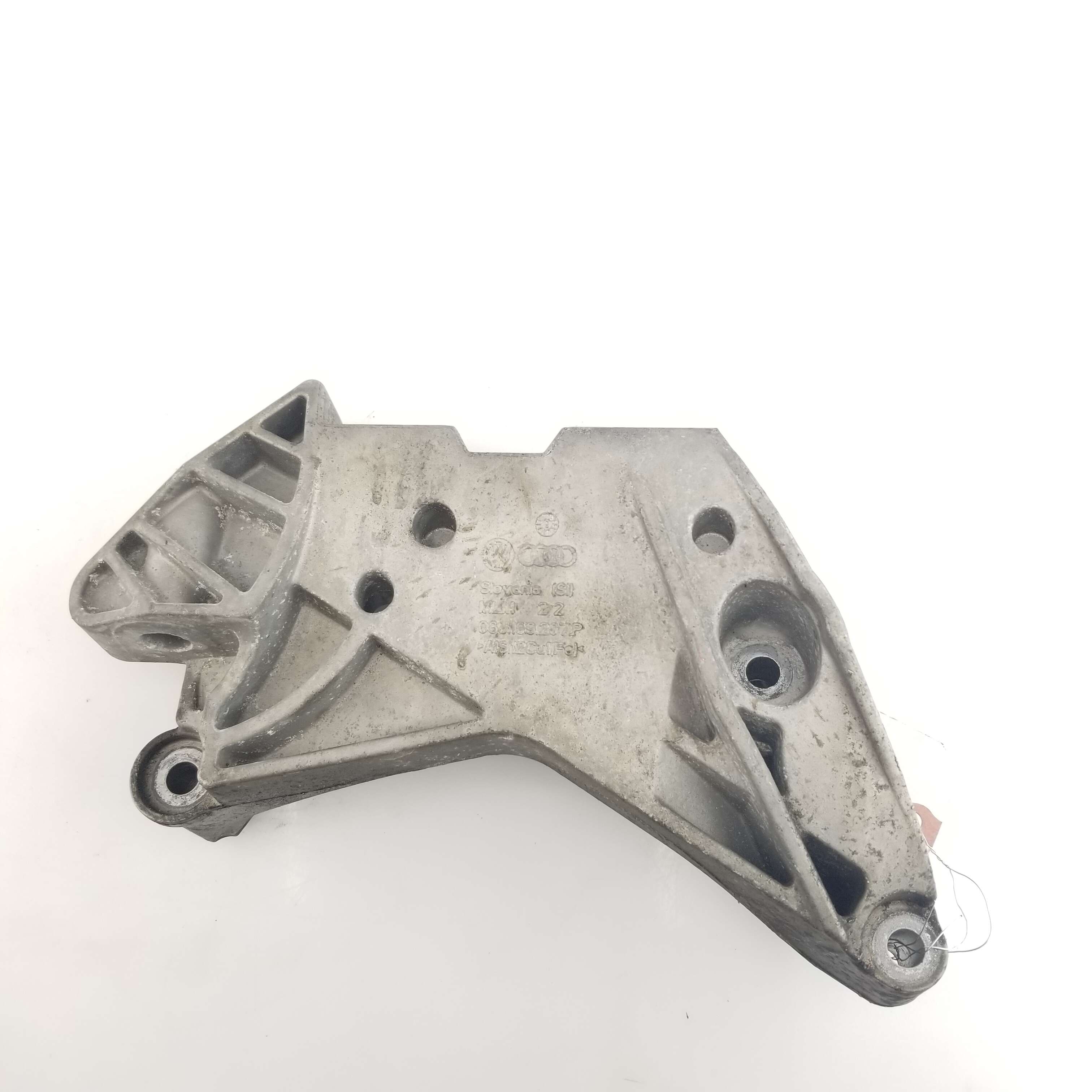Engine Bracket 1