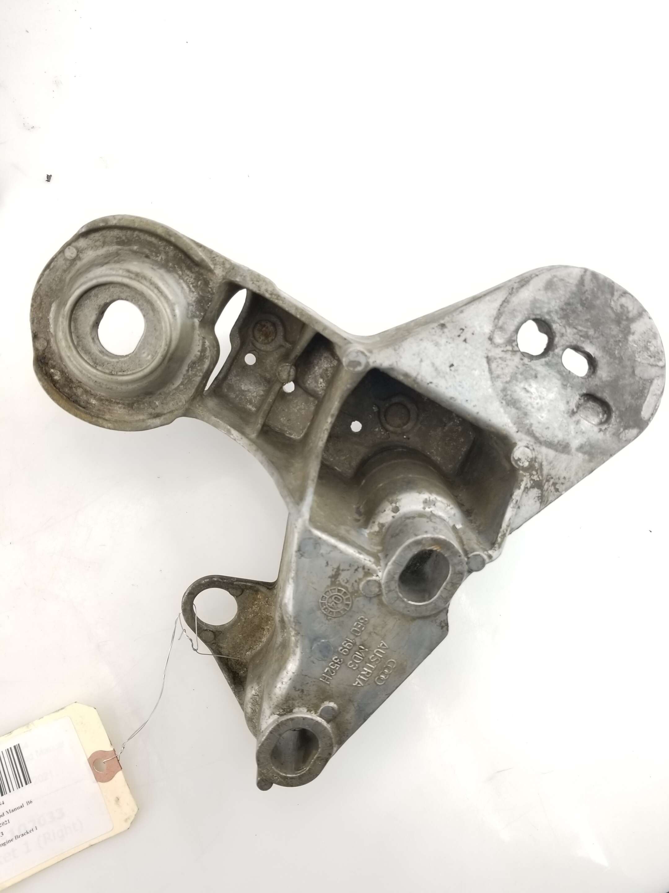 Engine Bracket 1