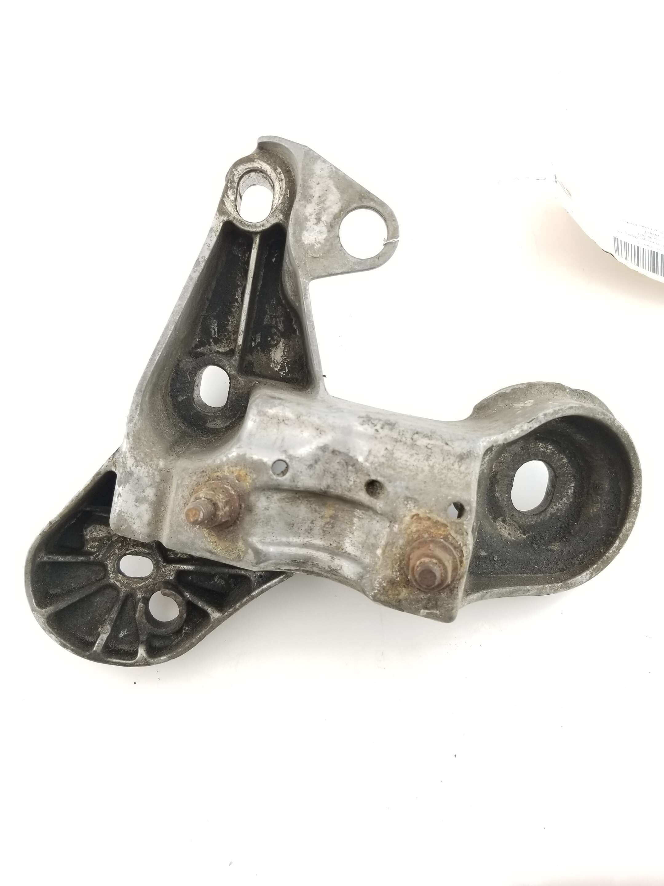 Engine Bracket 2