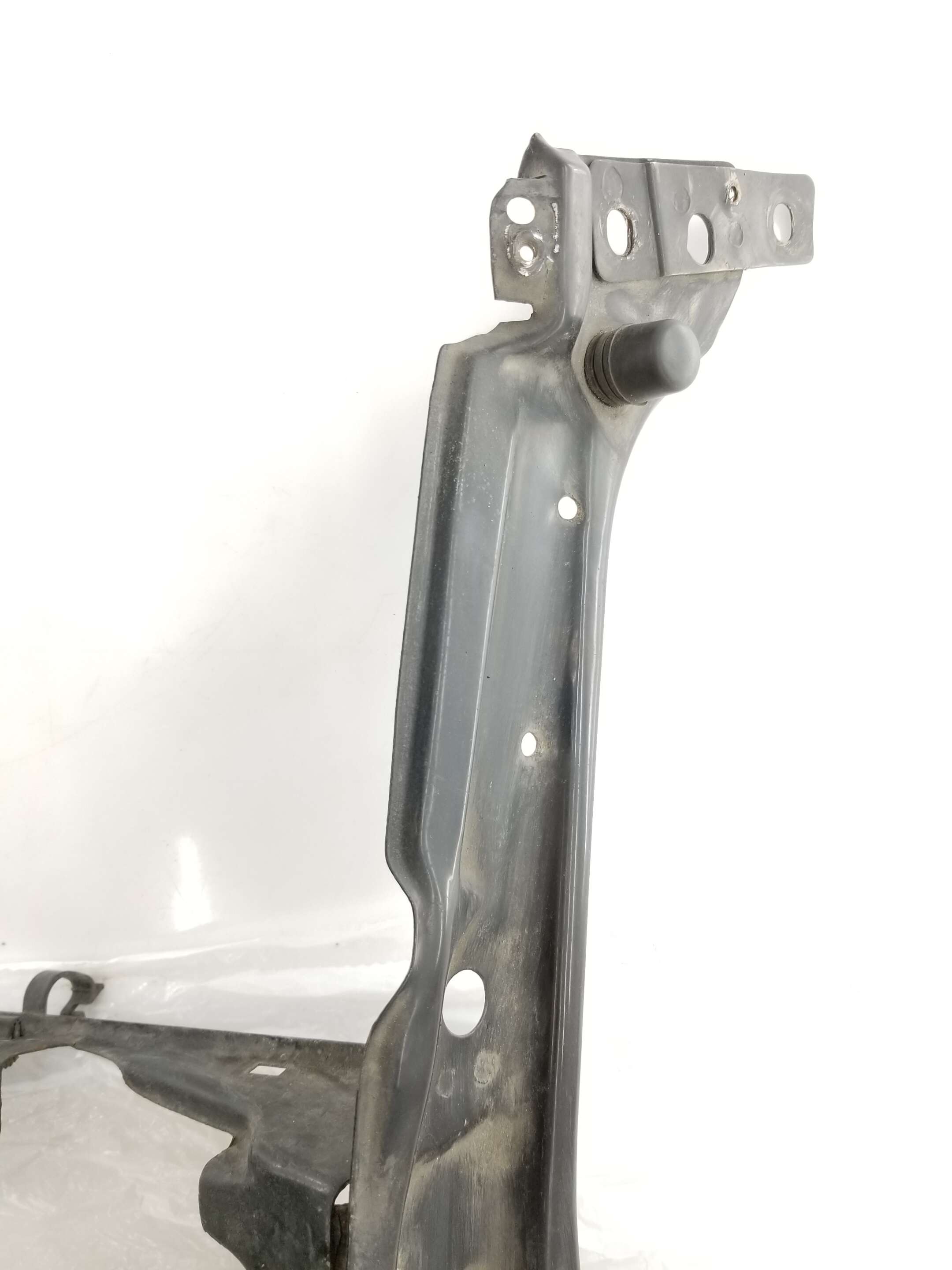 Radiator Support Upper