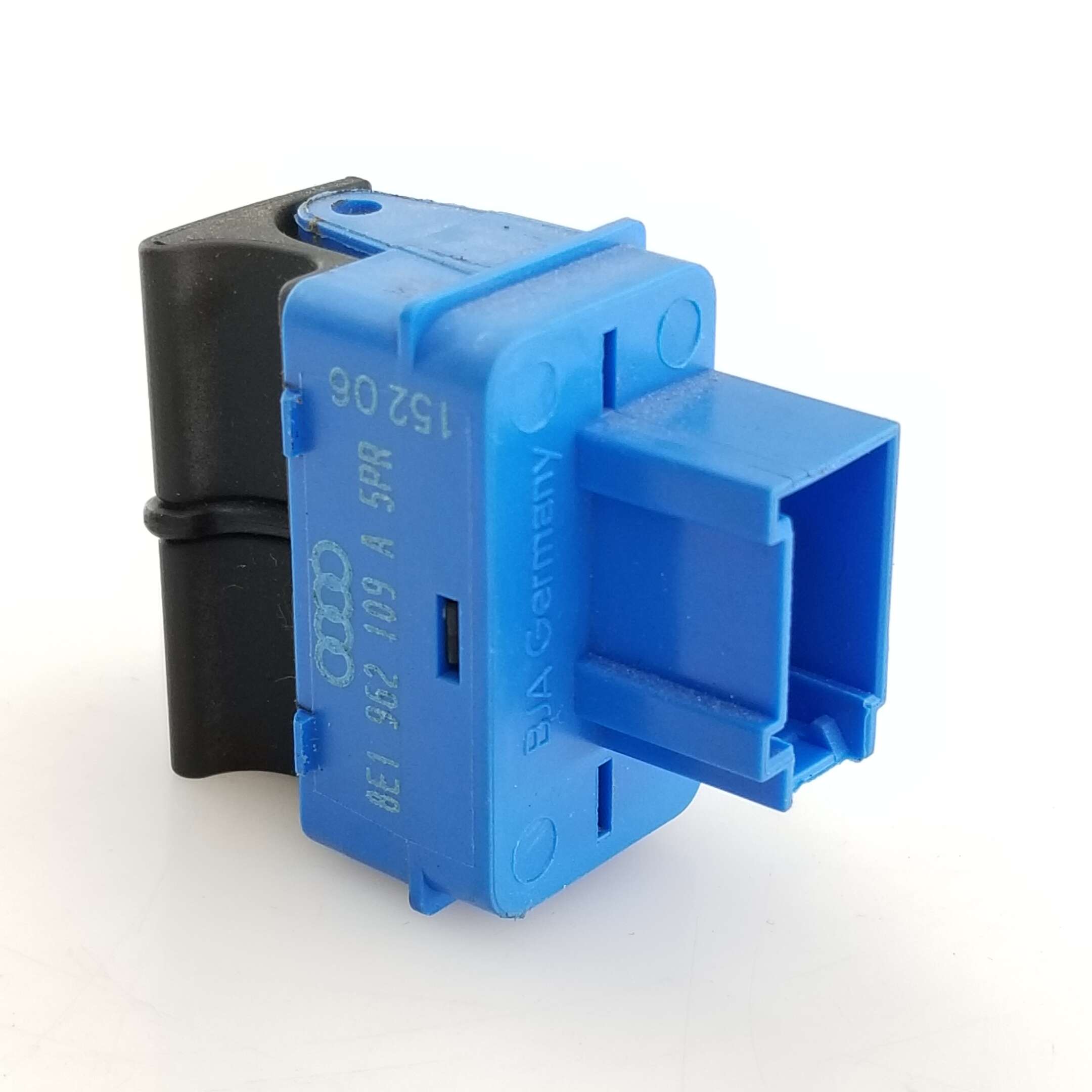 Hill Assist Switch