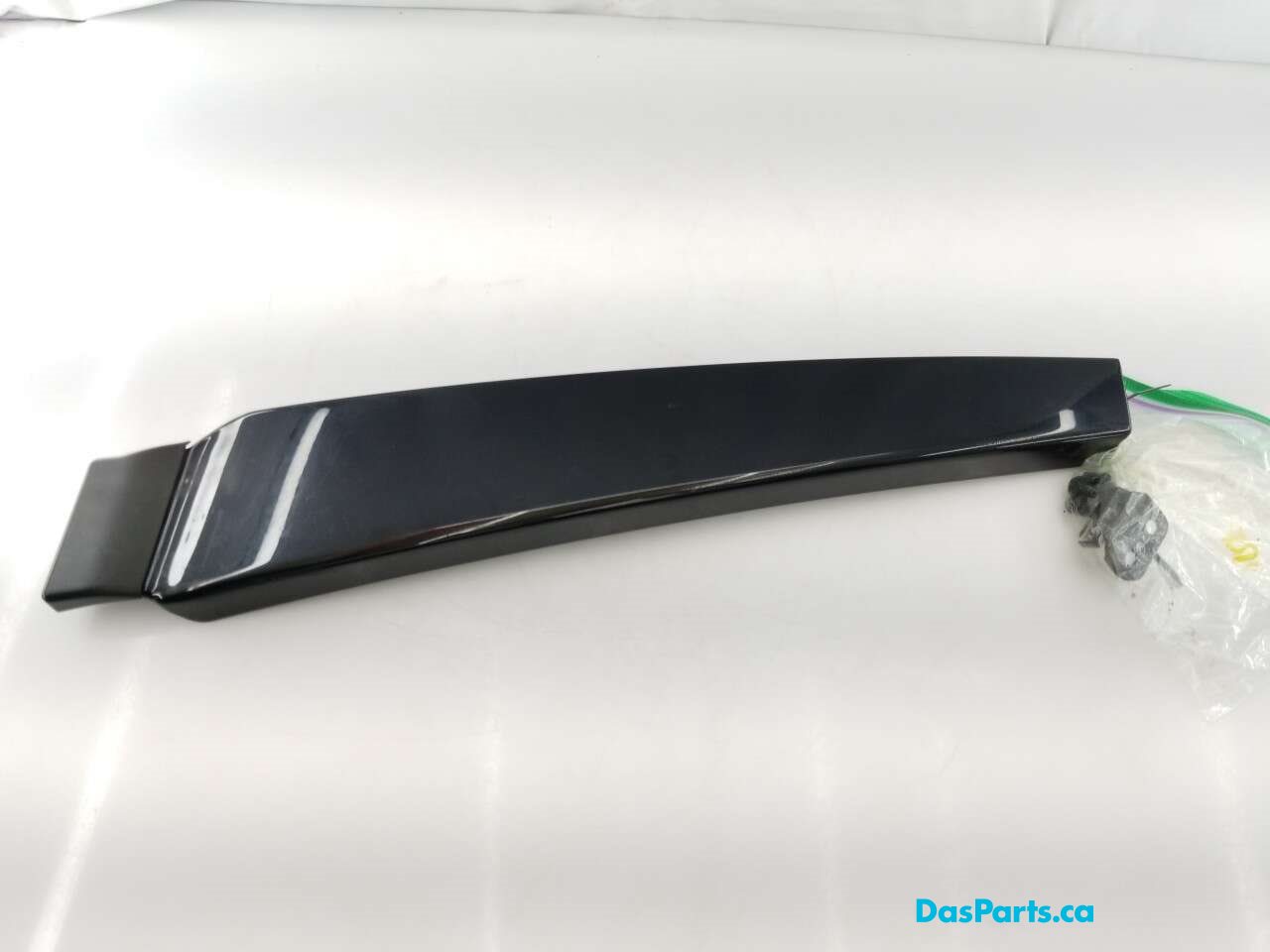 Exterior B-Pillar Trim RF