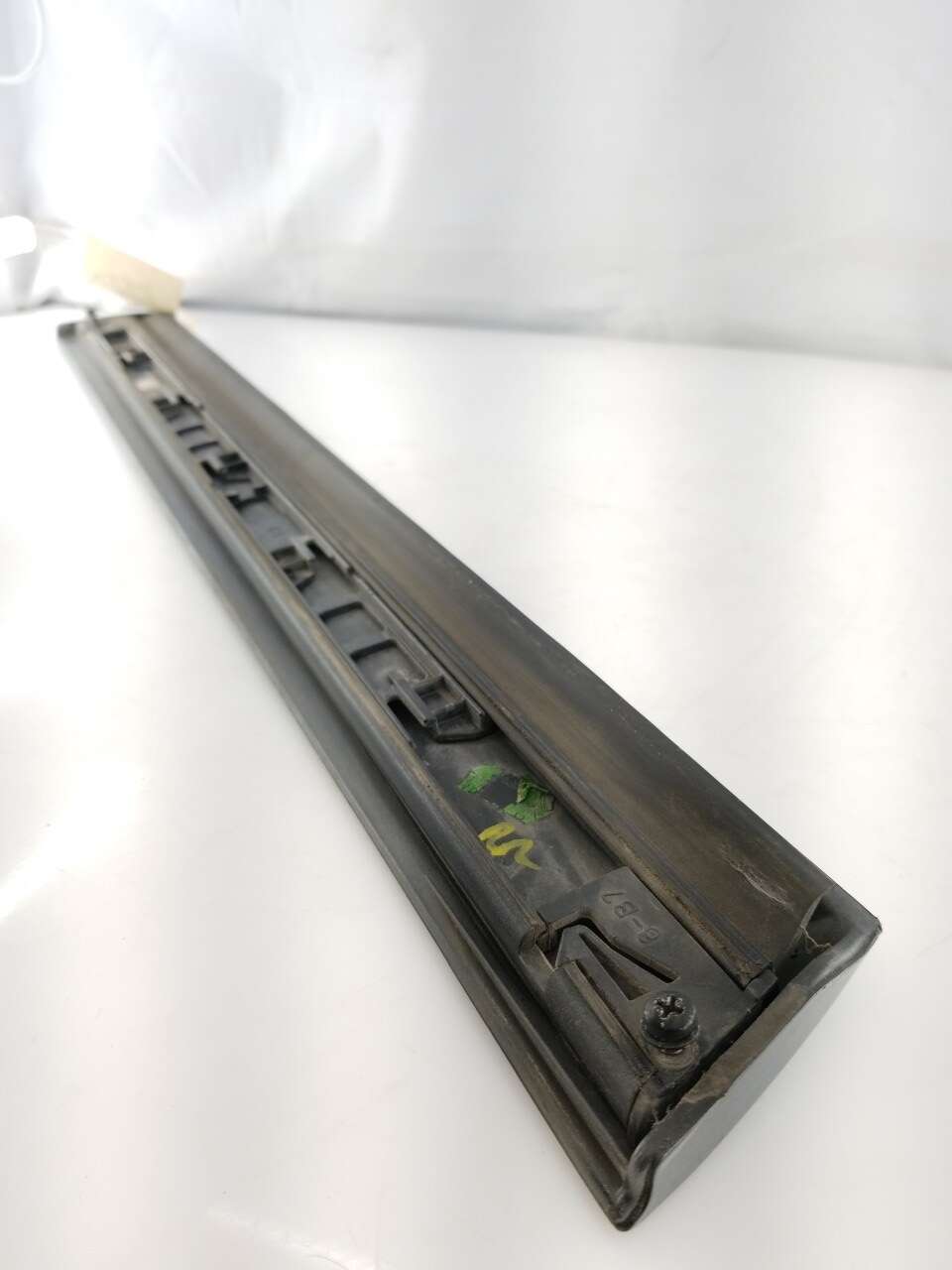 Lower Door Molding RR