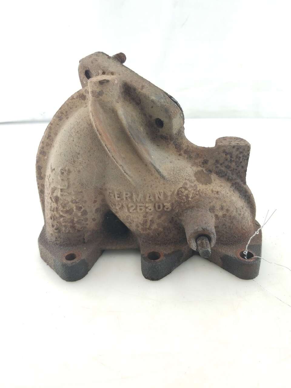 Exhaust Manifold 2
