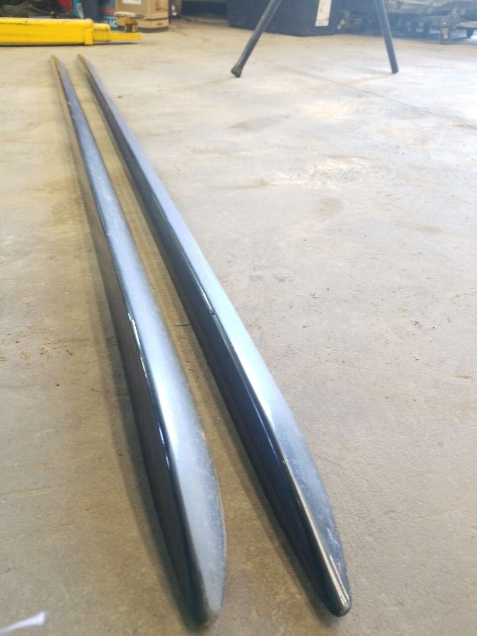 Side Skirt Pair