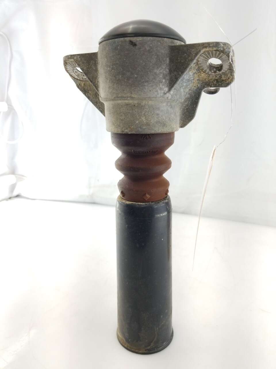Strut Mount RR