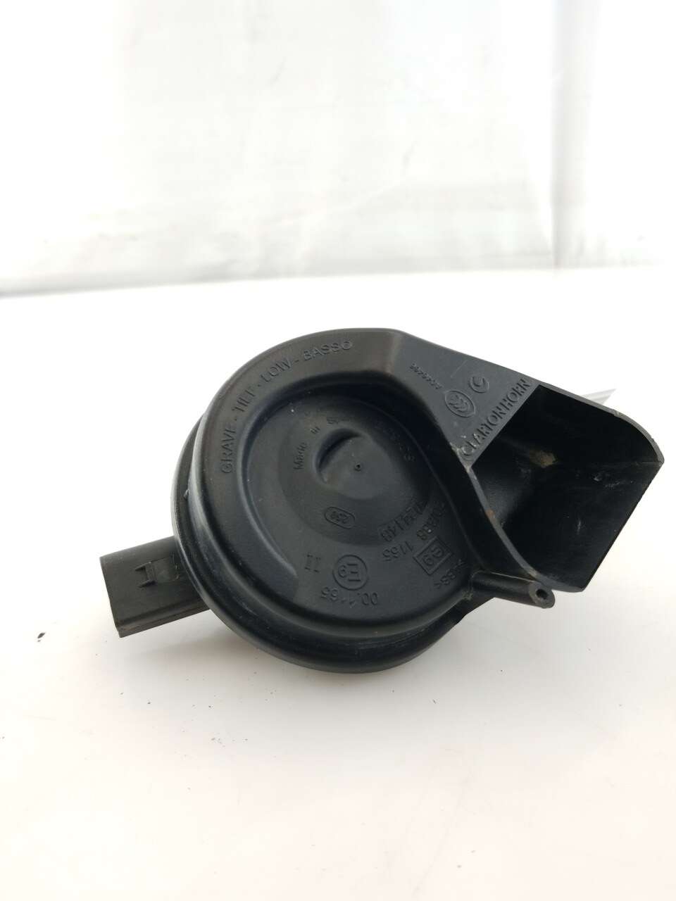Horn Low Tone