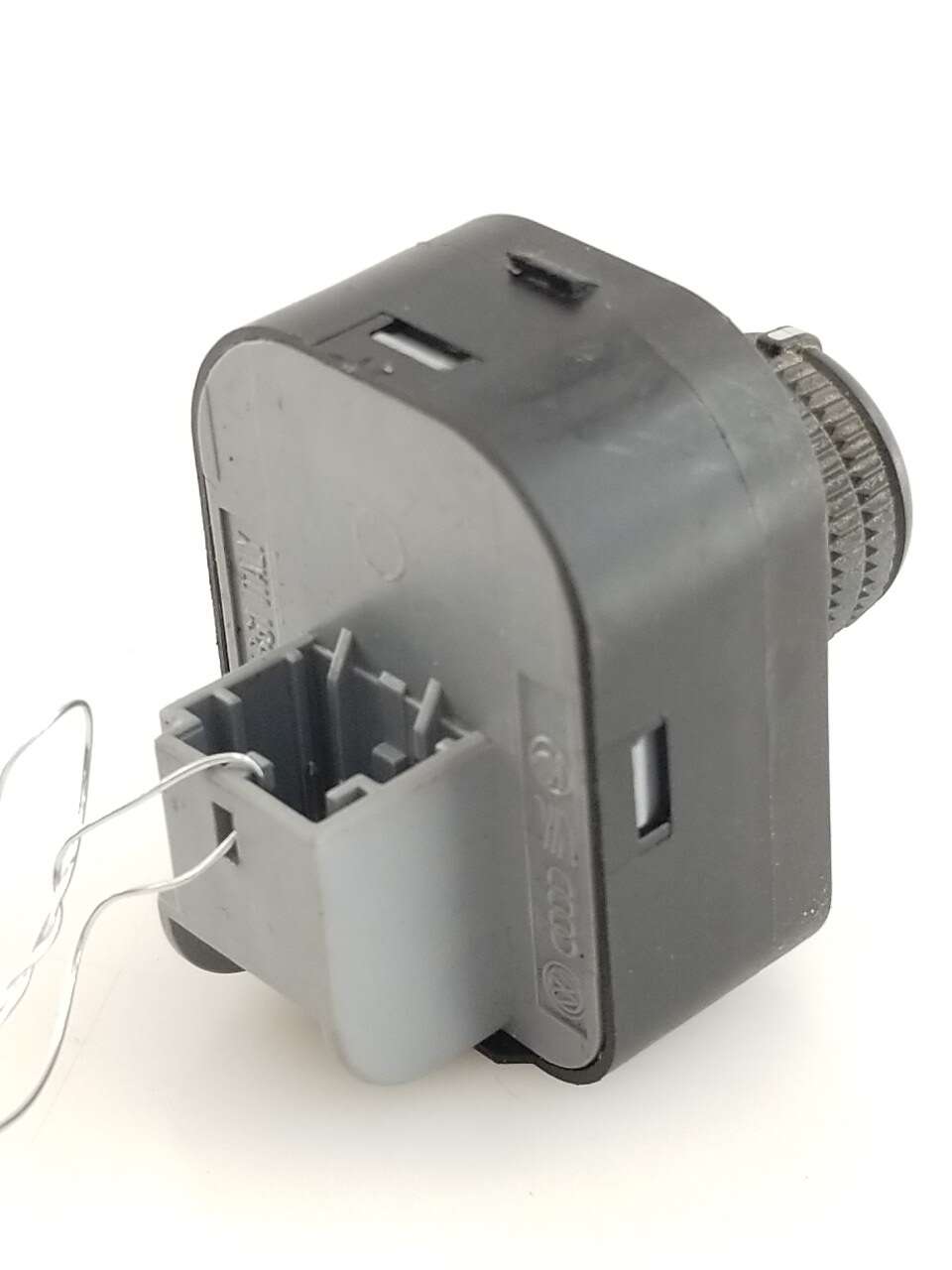 Mirror Switch
