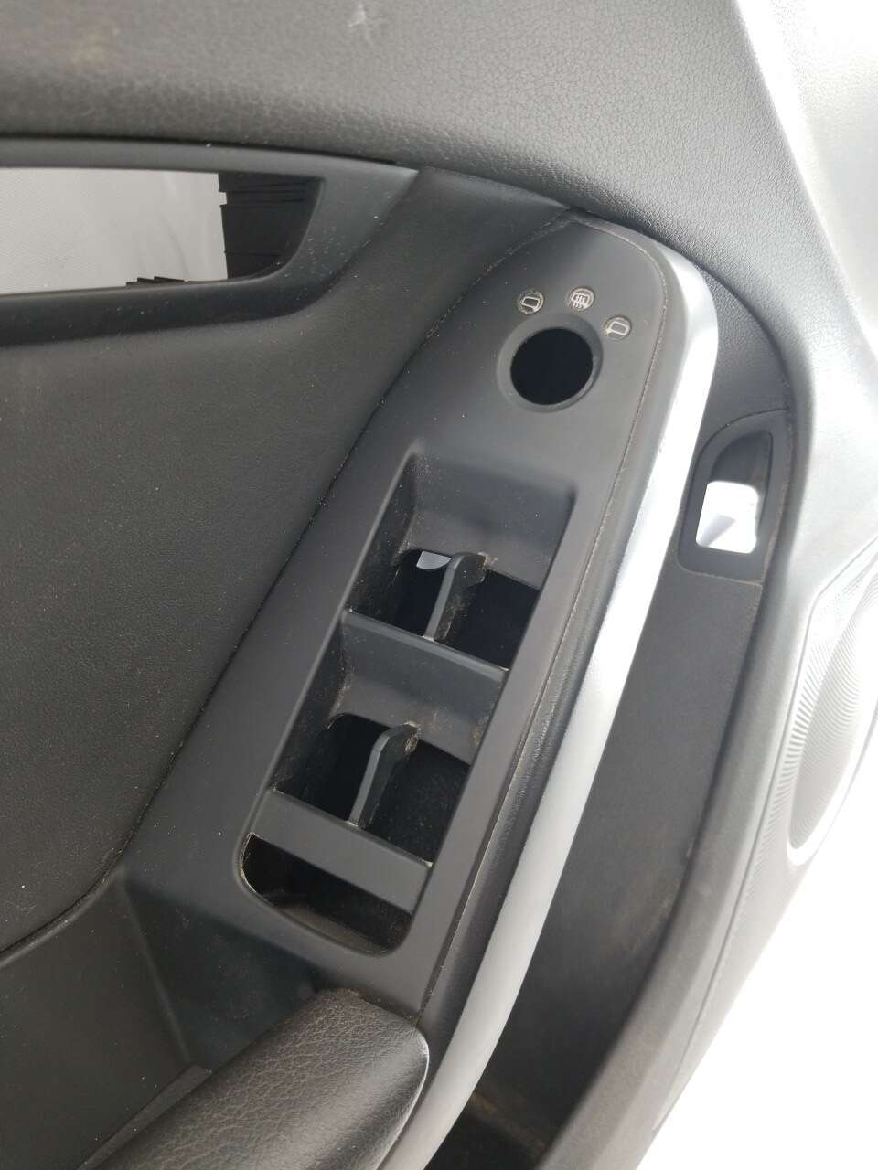 Door Card LF