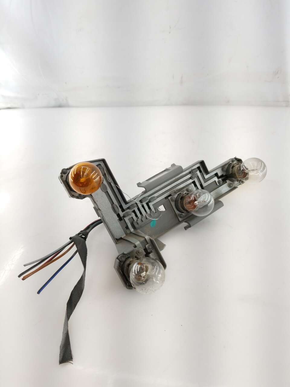 Bulb Tray LR Outer