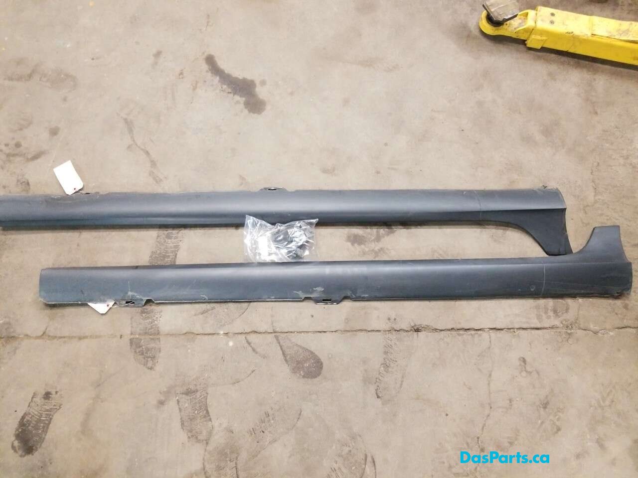 Side Skirt Pair