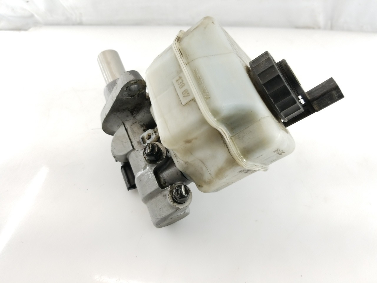 Master Cylinder