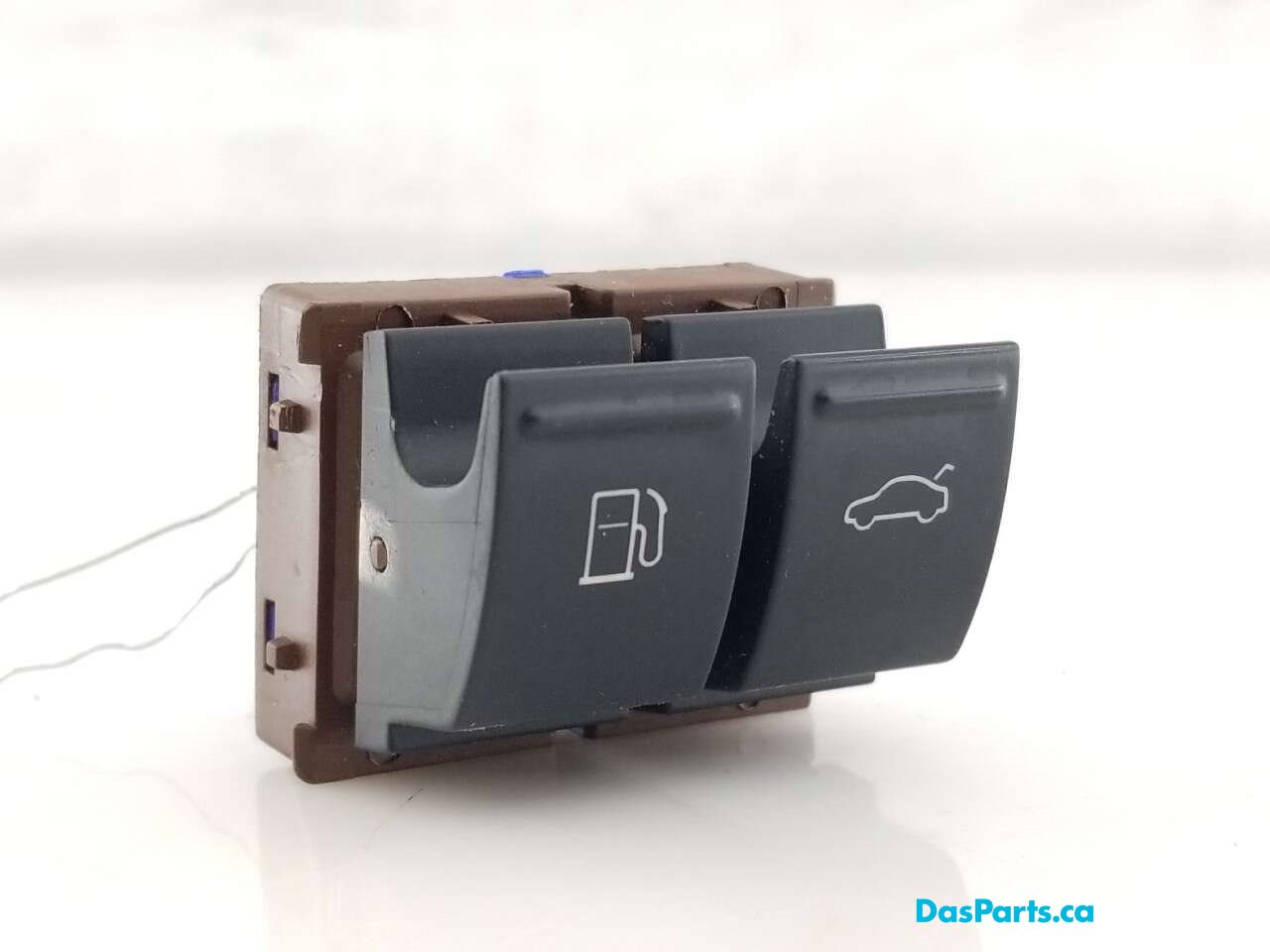 Trunk/Fuel Switch Combo