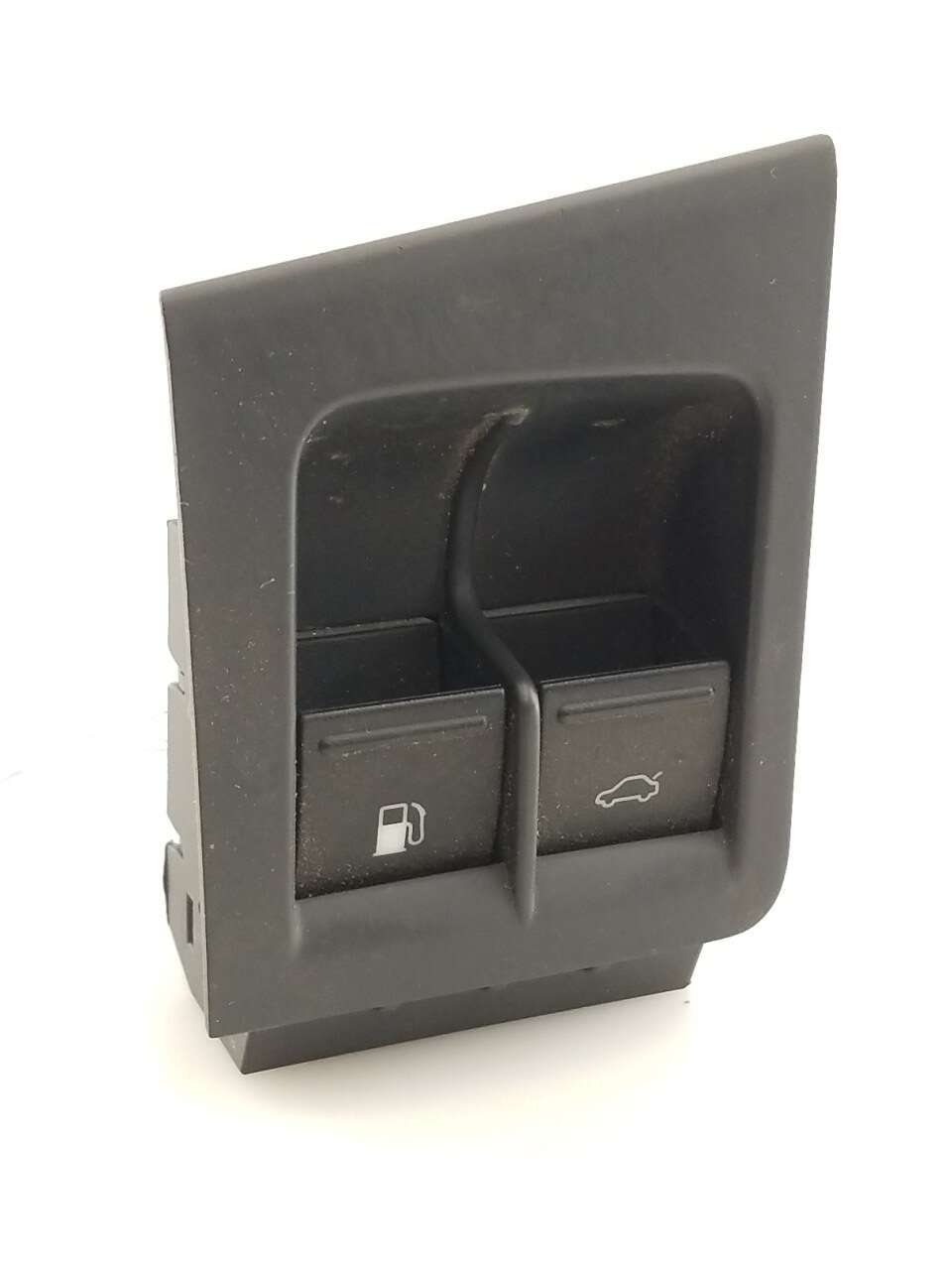 Fuel Door/Trunk Combo Switch