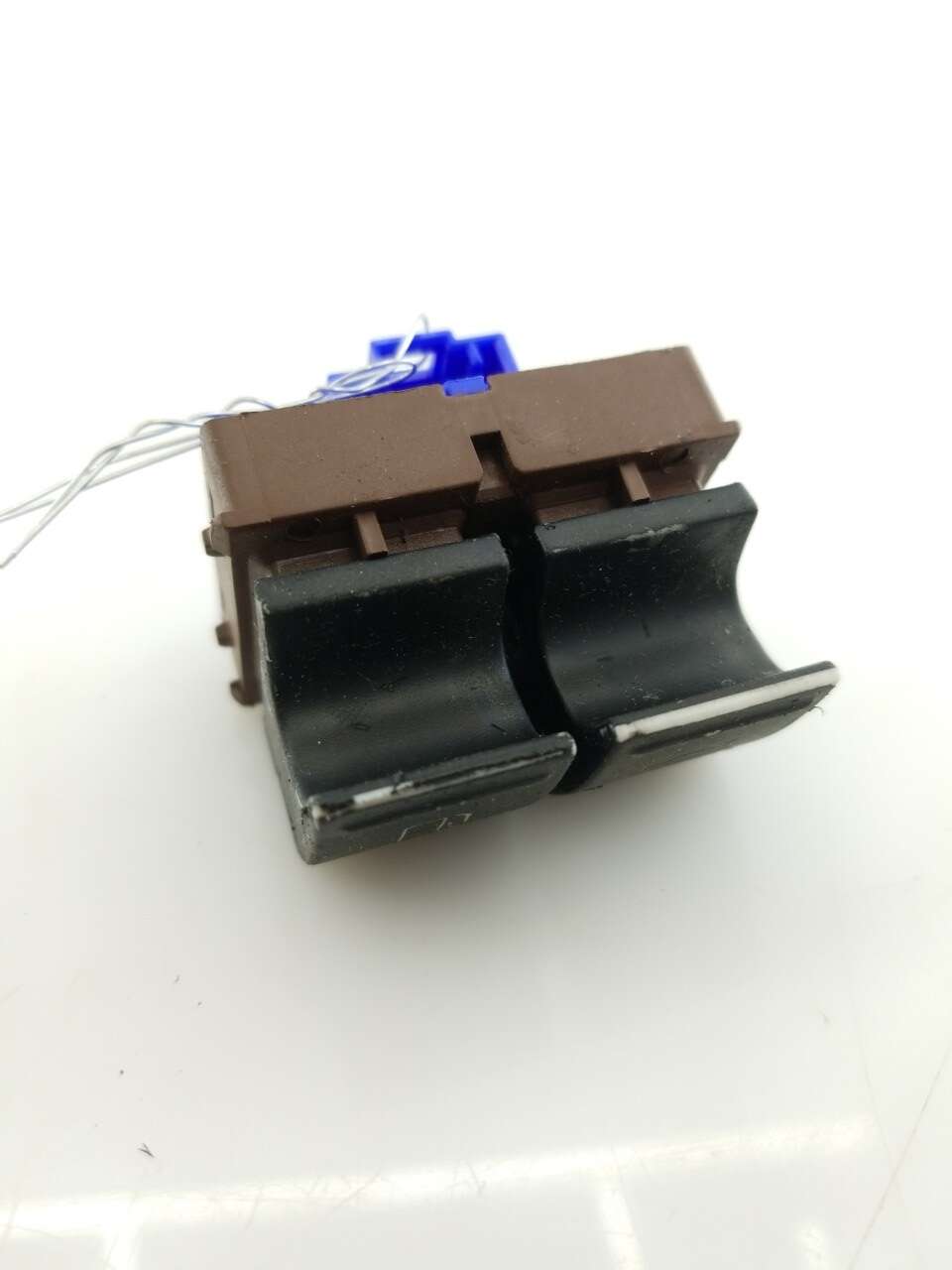 Fuel Door/Trunk Combo Switch