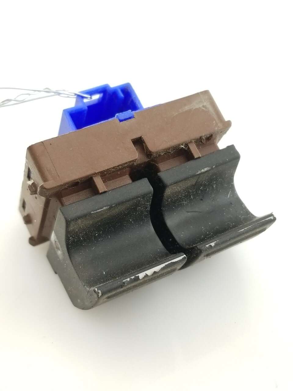 Fuel Door/Trunk Combo Switch