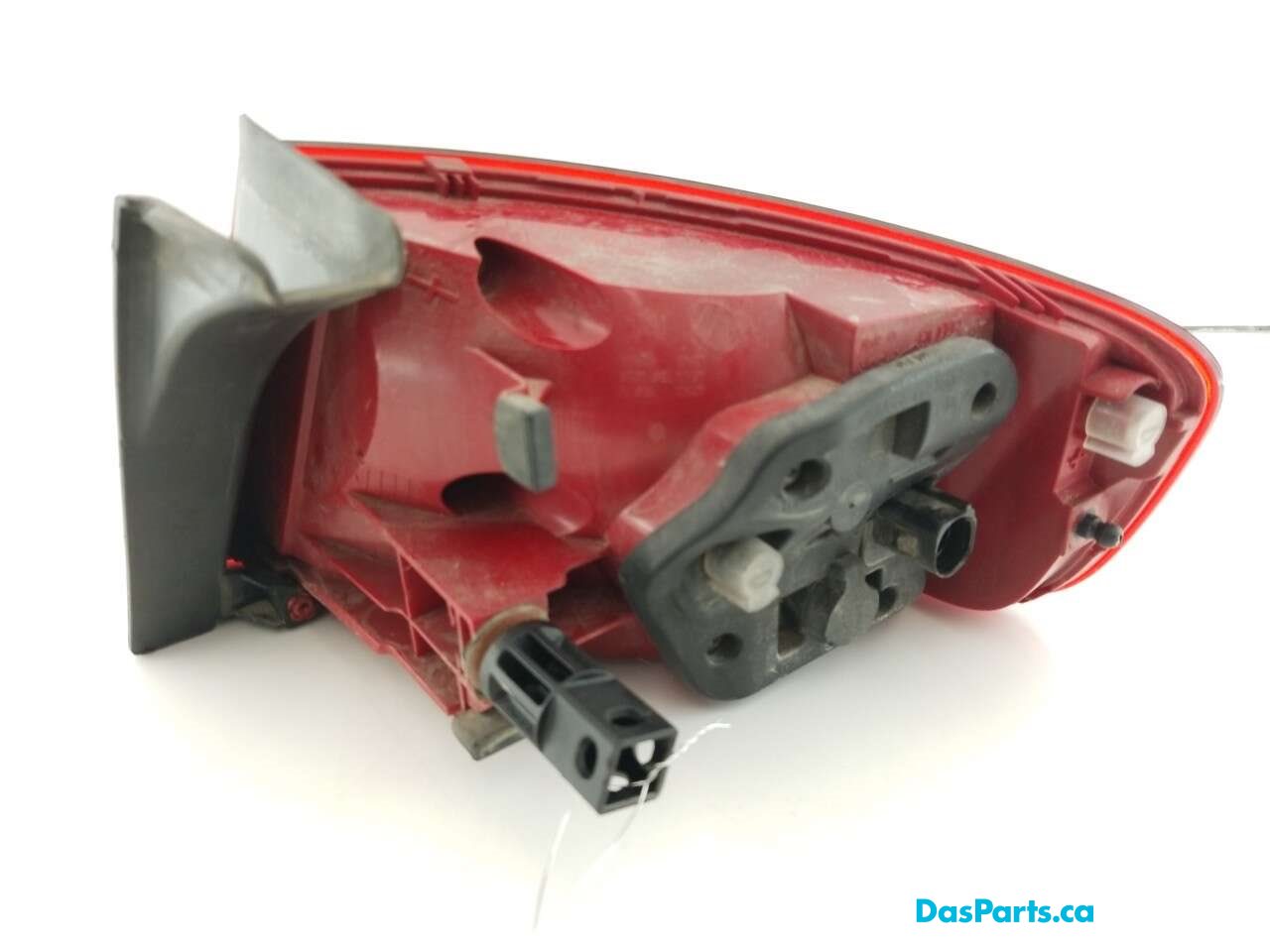 Taillight Outer LR