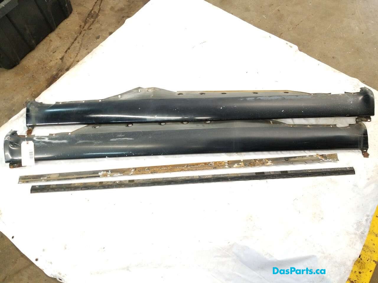Side Skirt Pair
