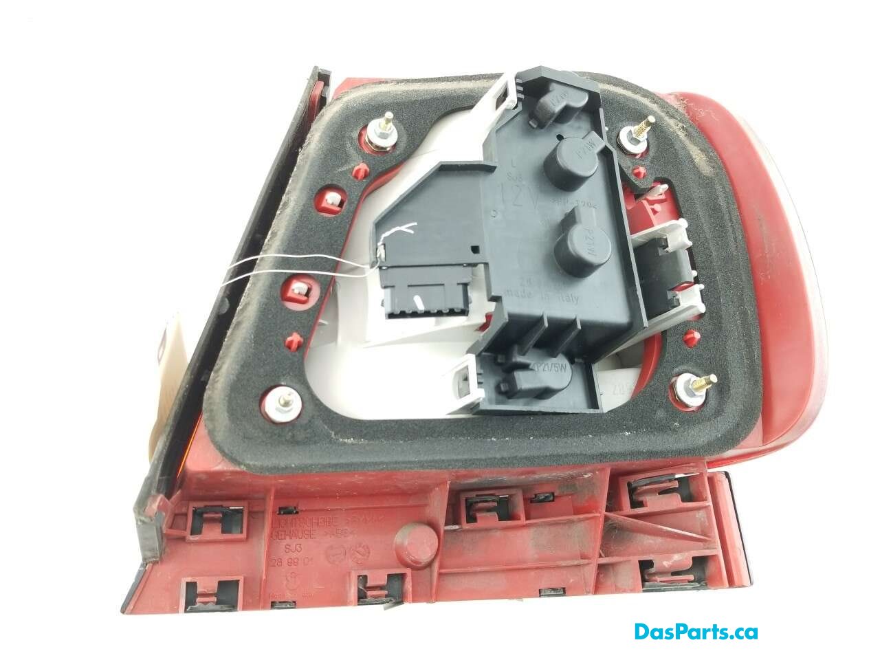 Taillight Outer LR