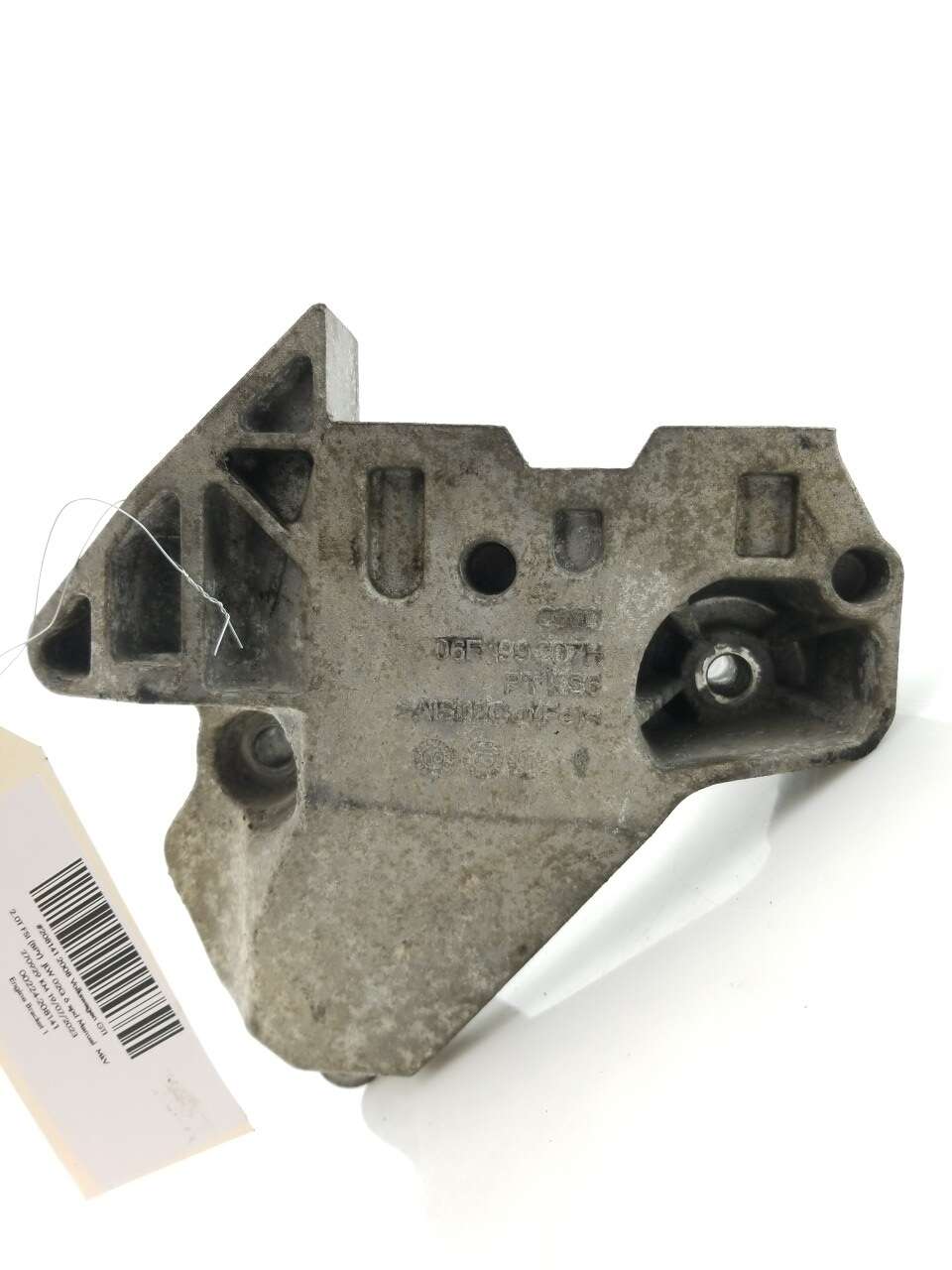 Engine Bracket 1