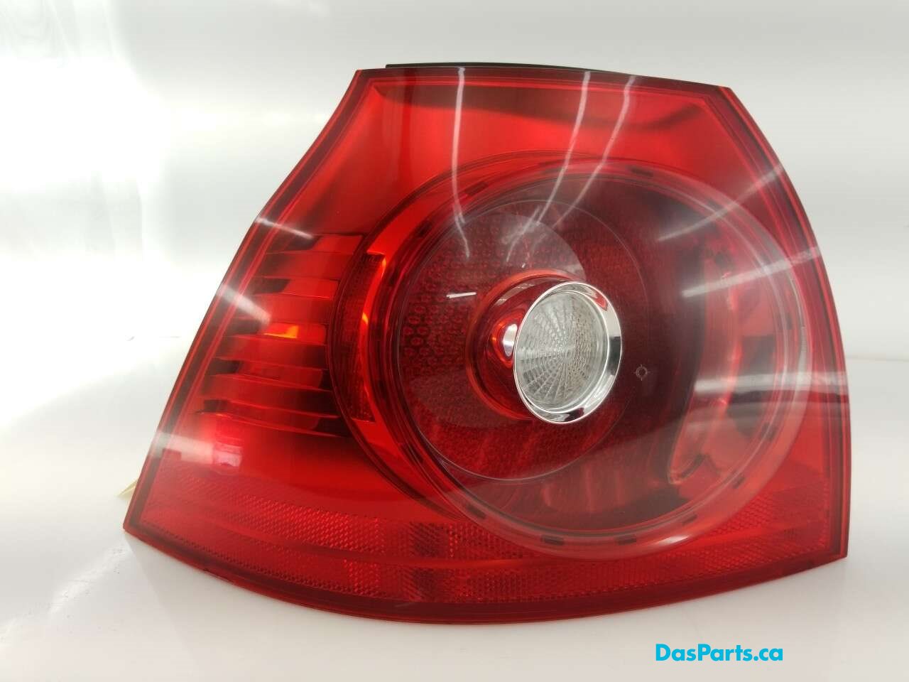 Taillight Outer LR