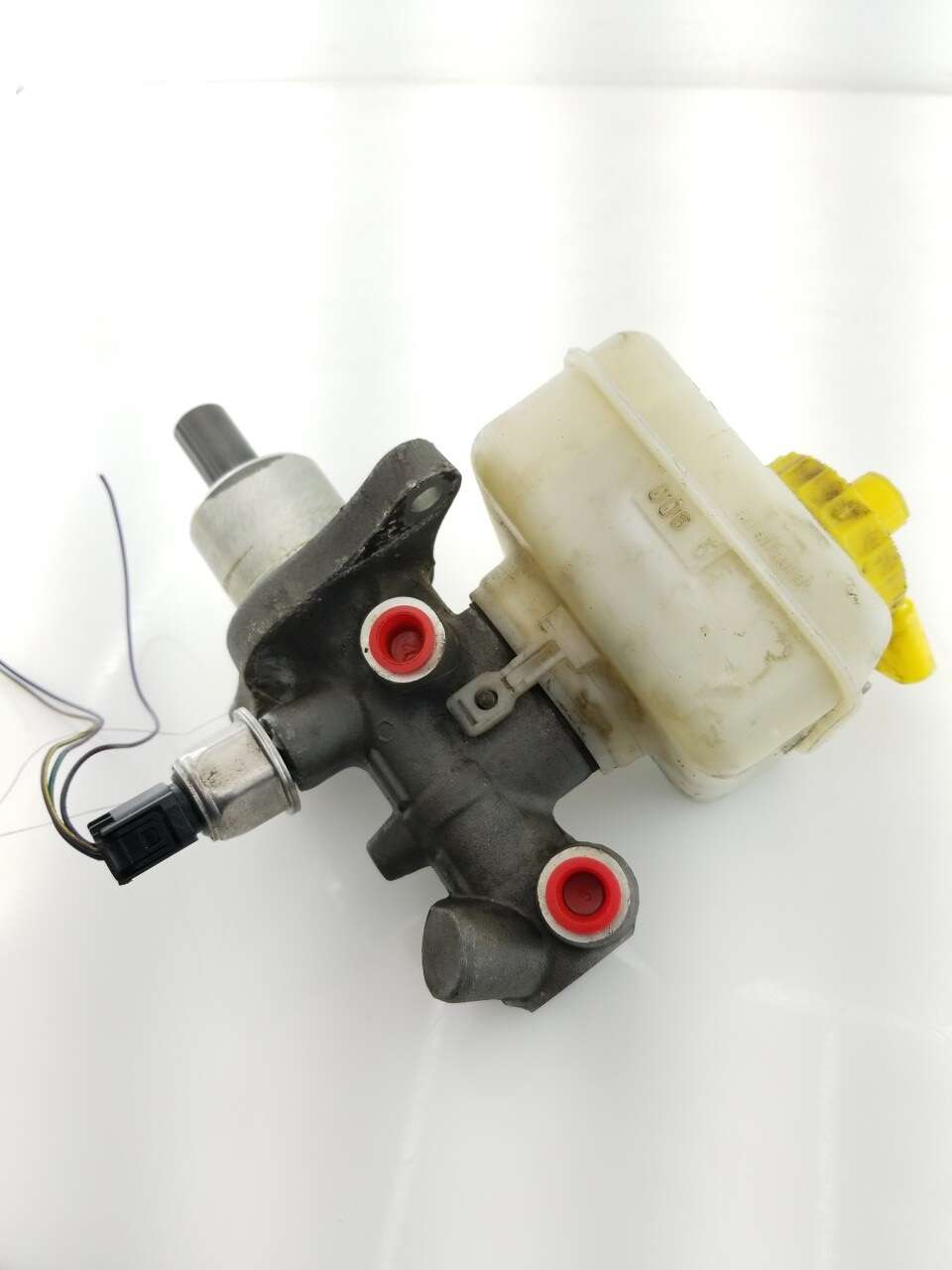 Master Cylinder