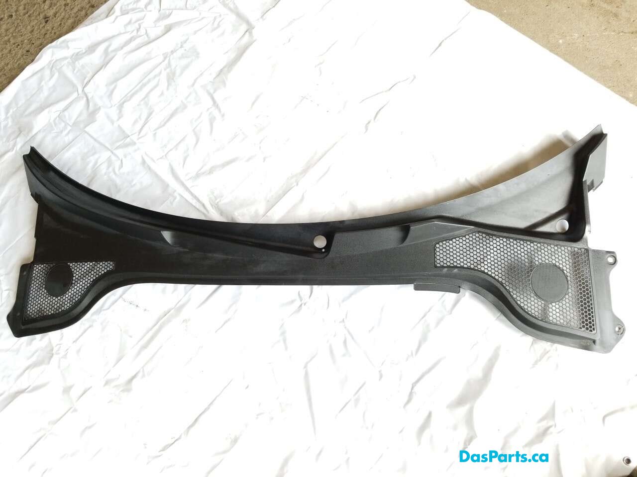 Wiper Cowl