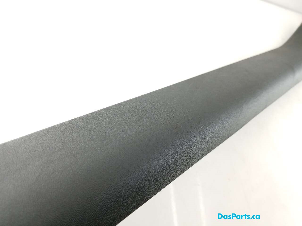 Lower Door Sill Trim RF
