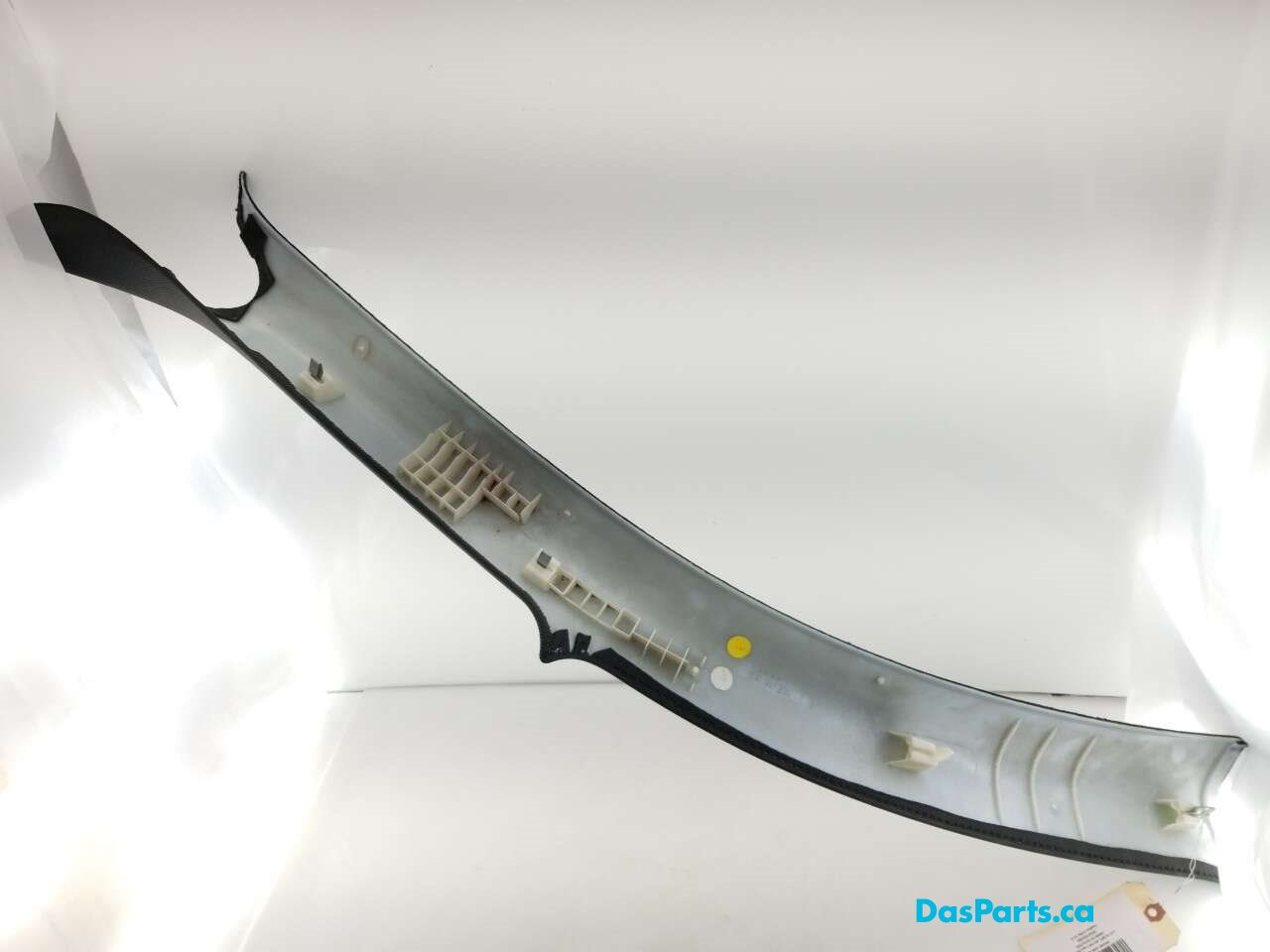 Headliner A-Pillar Trim R