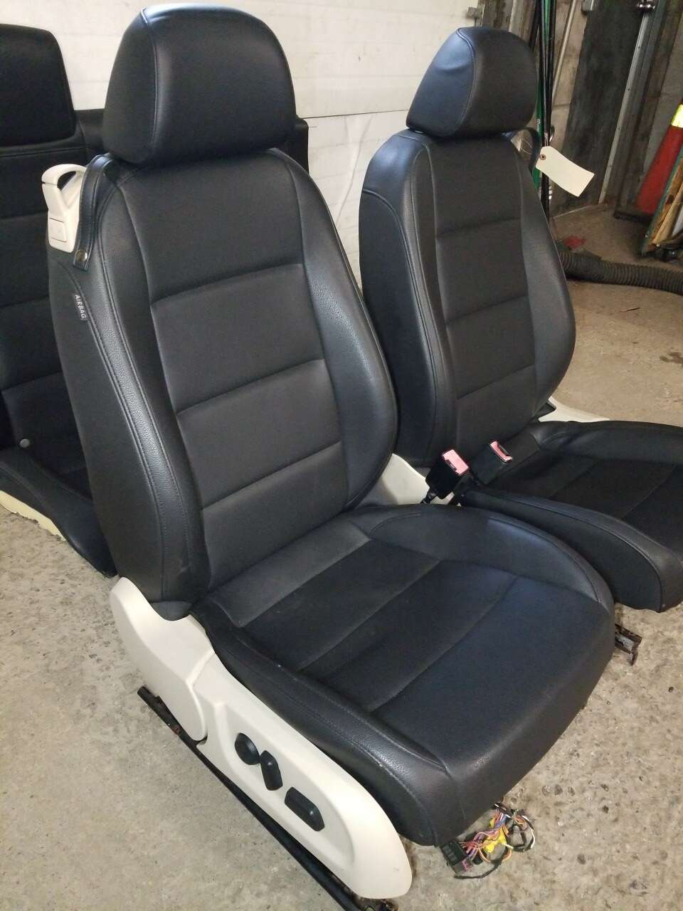 Seat Set Complete