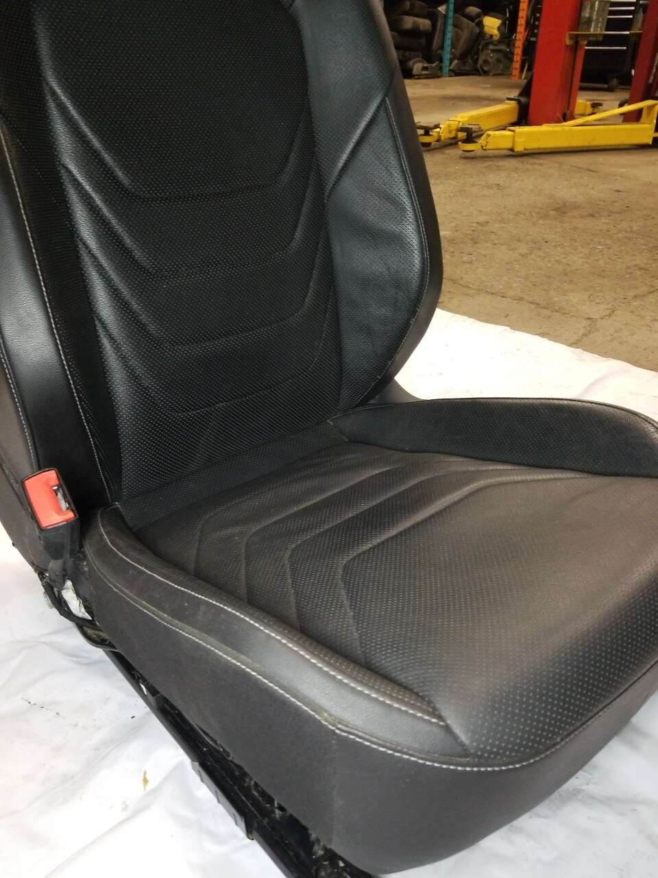 Seat LF