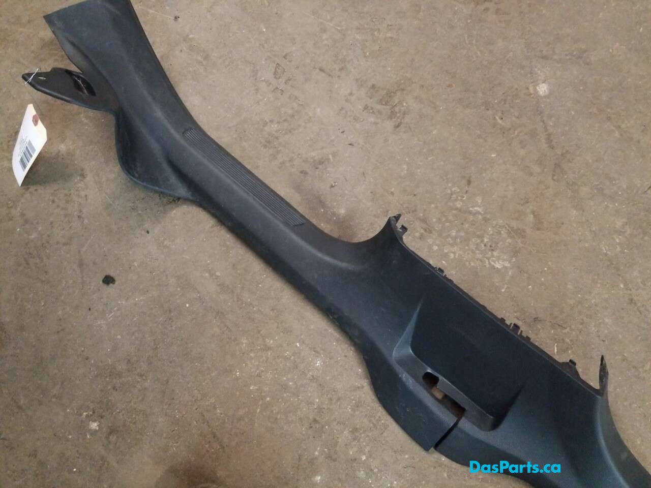 Lower Door Sill Trim L