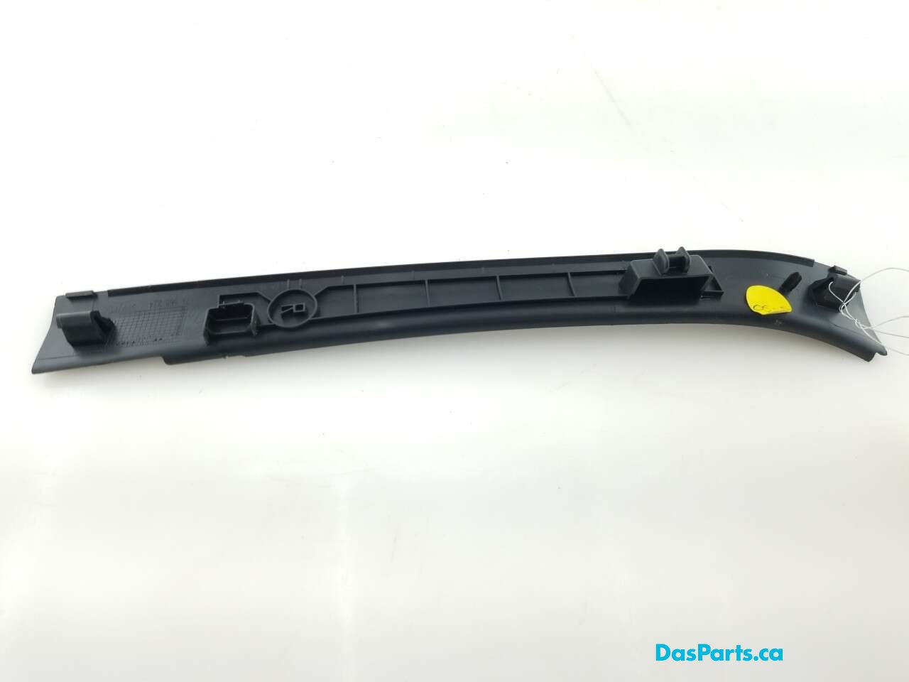 Lower A-Pillar Trim R 1