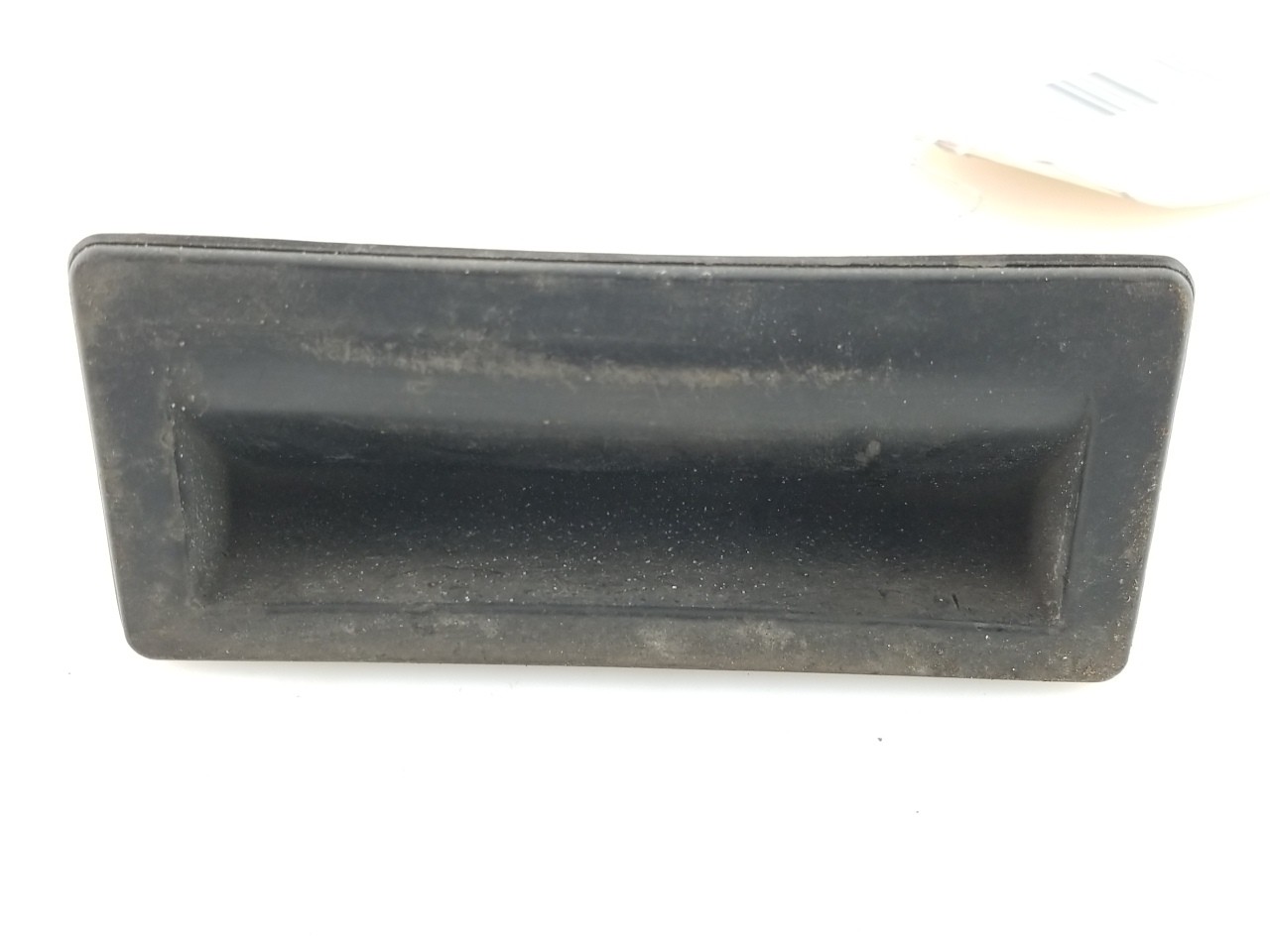 Hatch Handle Assembly