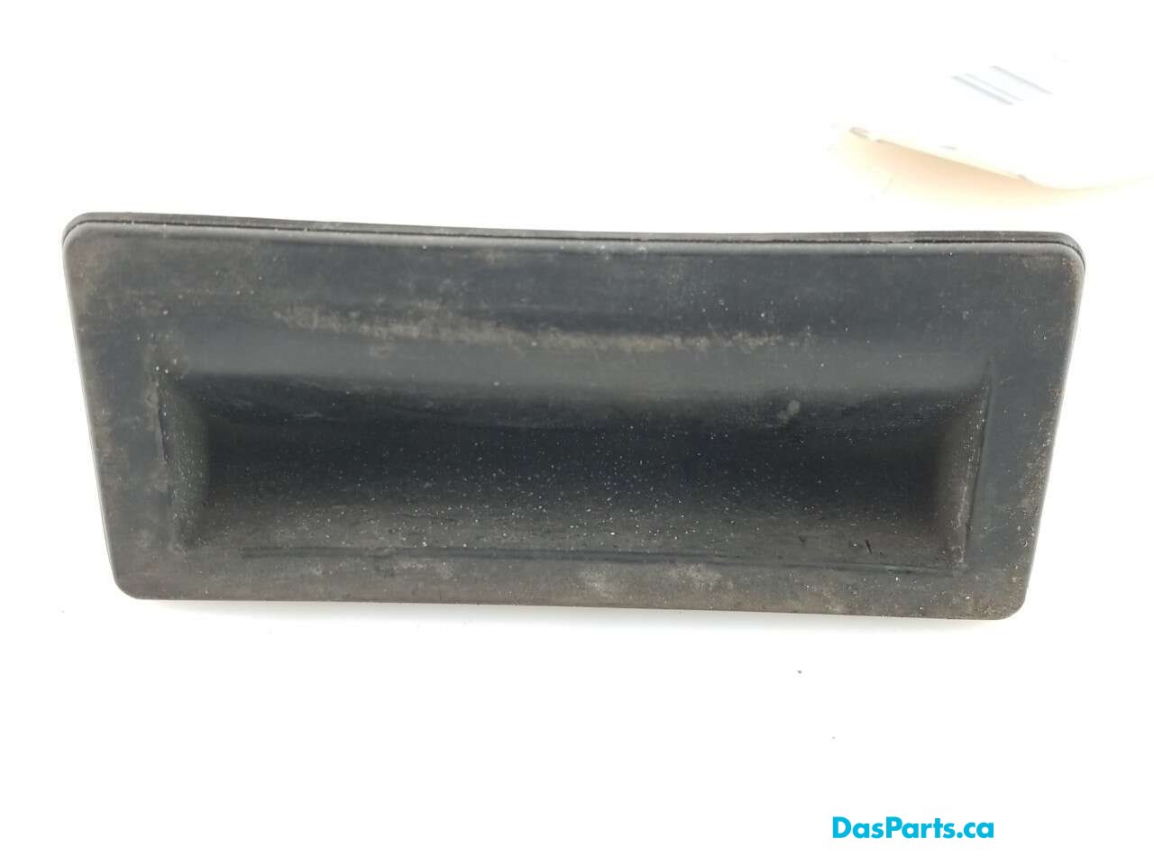 Hatch Handle Assembly