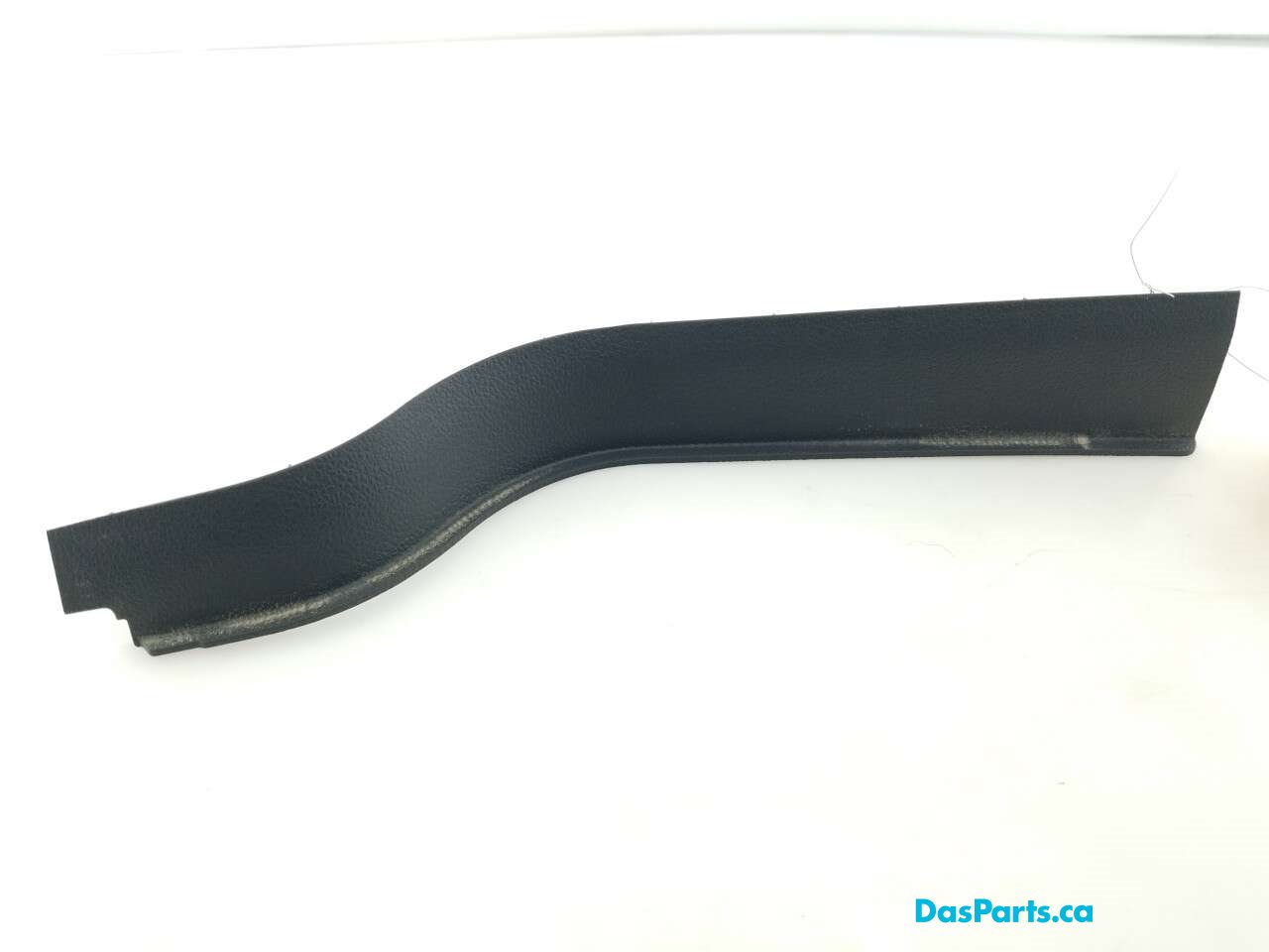 Lower A-Pillar Trim R 1