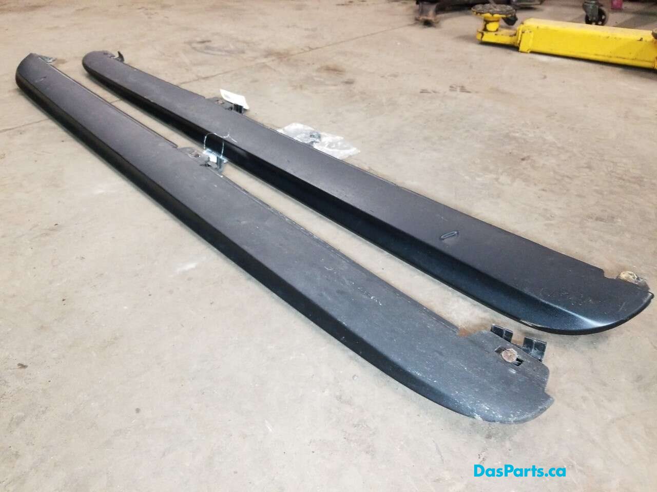 Side Skirt Pair