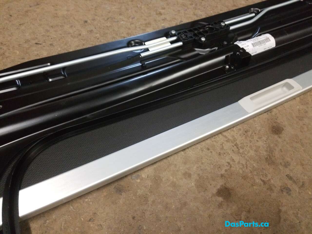 Sunroof Assembly