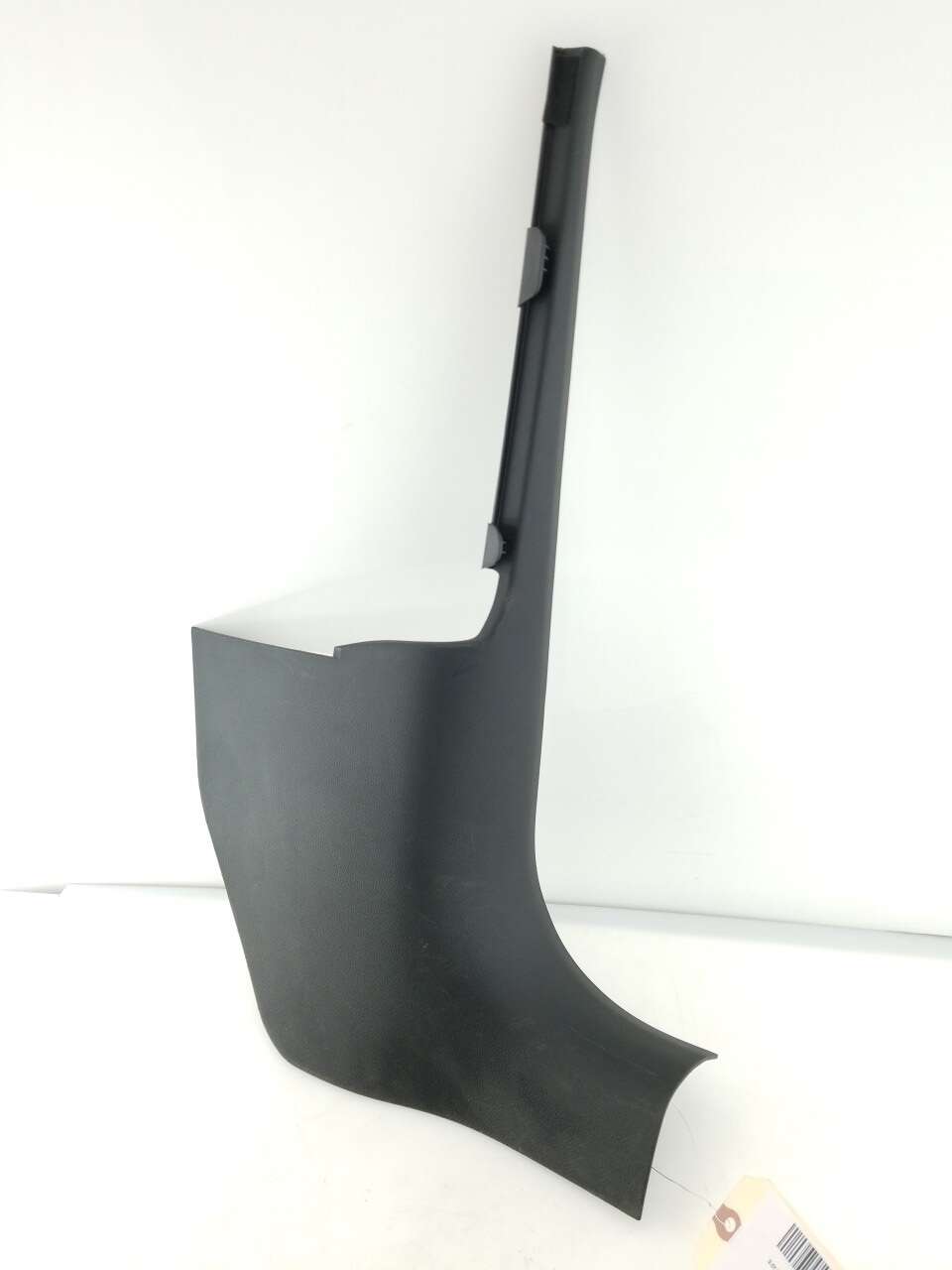 Lower A-Pillar Trim R