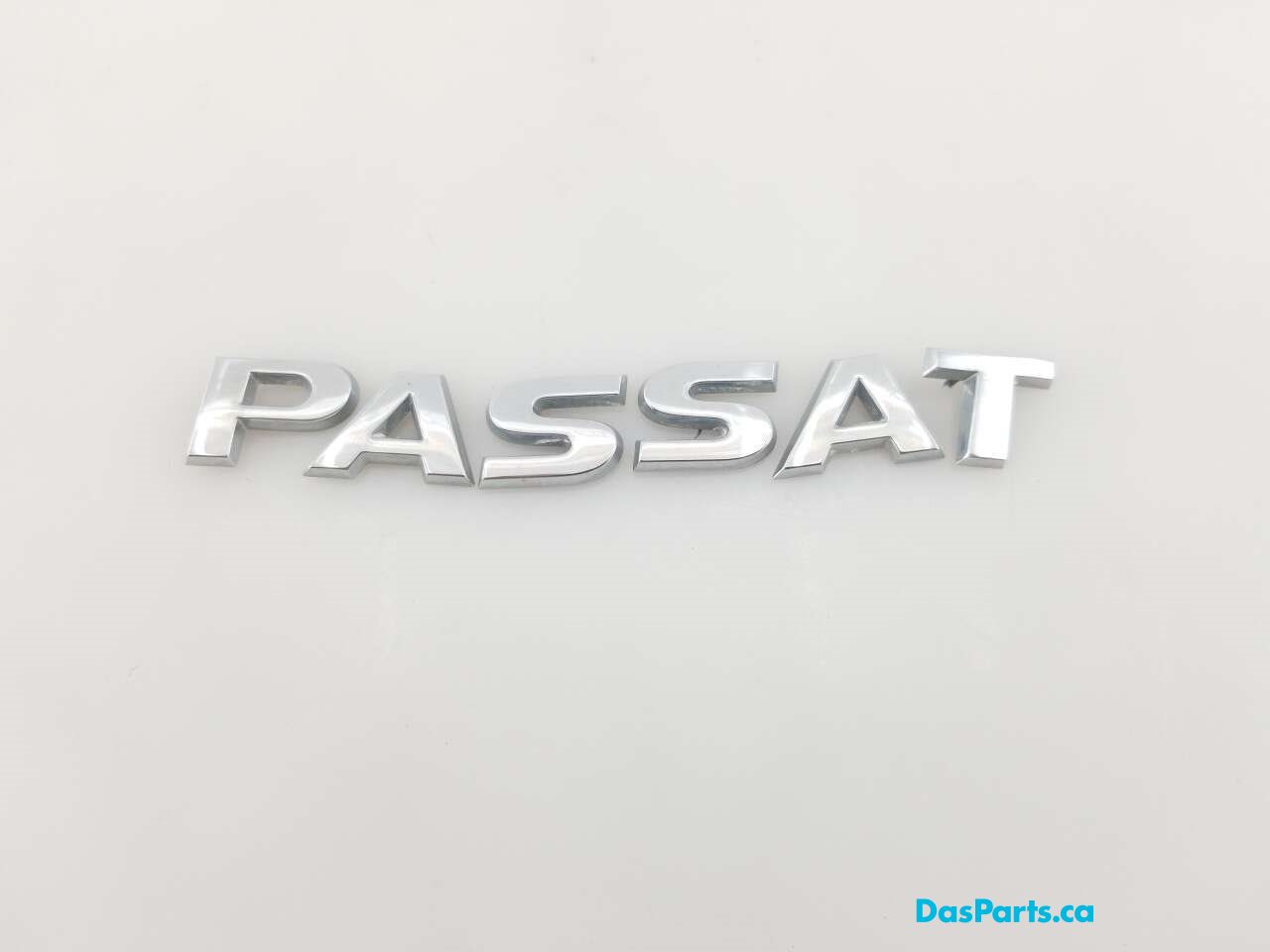 Trunk Emblem 1
