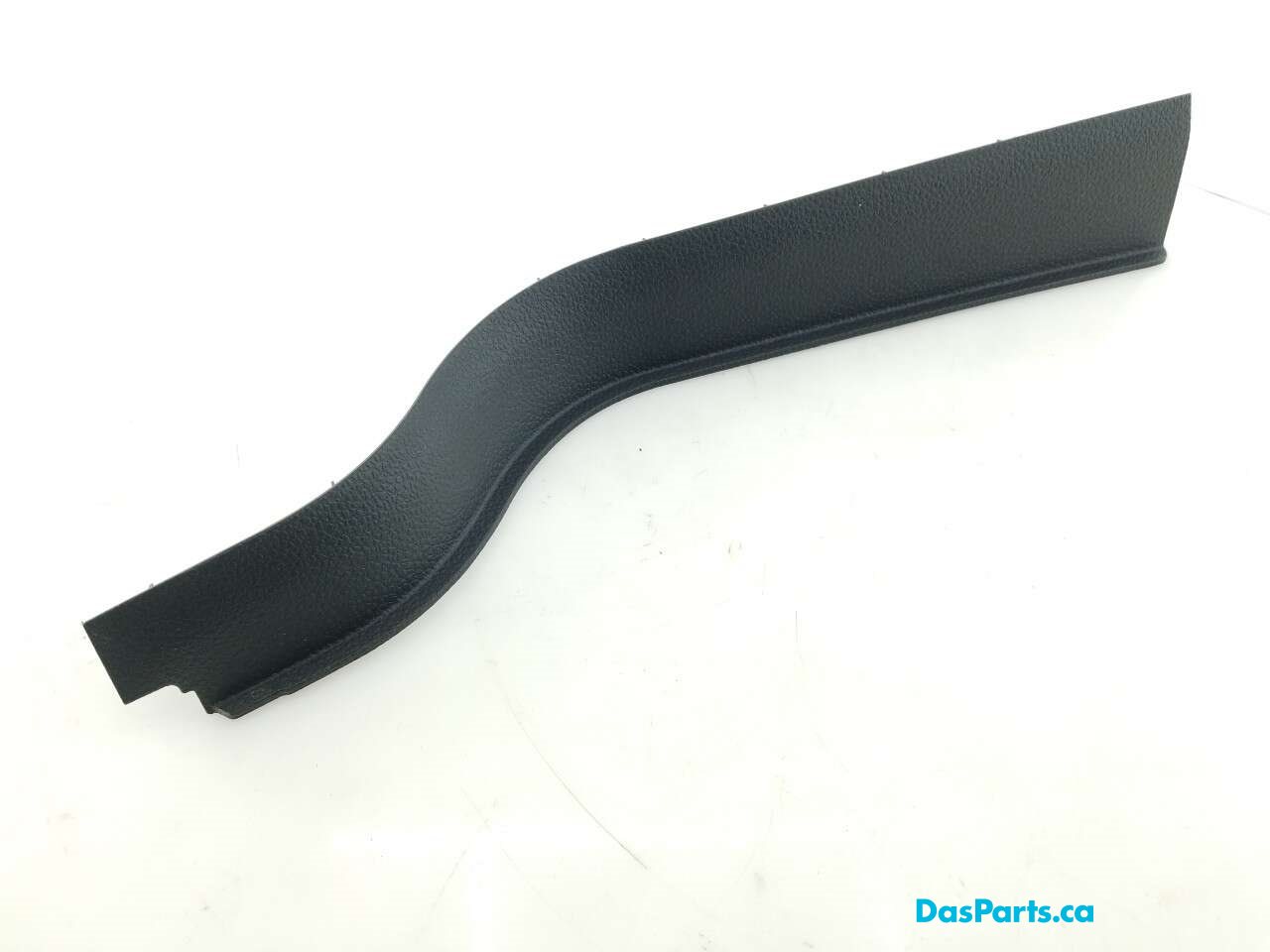 Lower A-Pillar Trim R 1