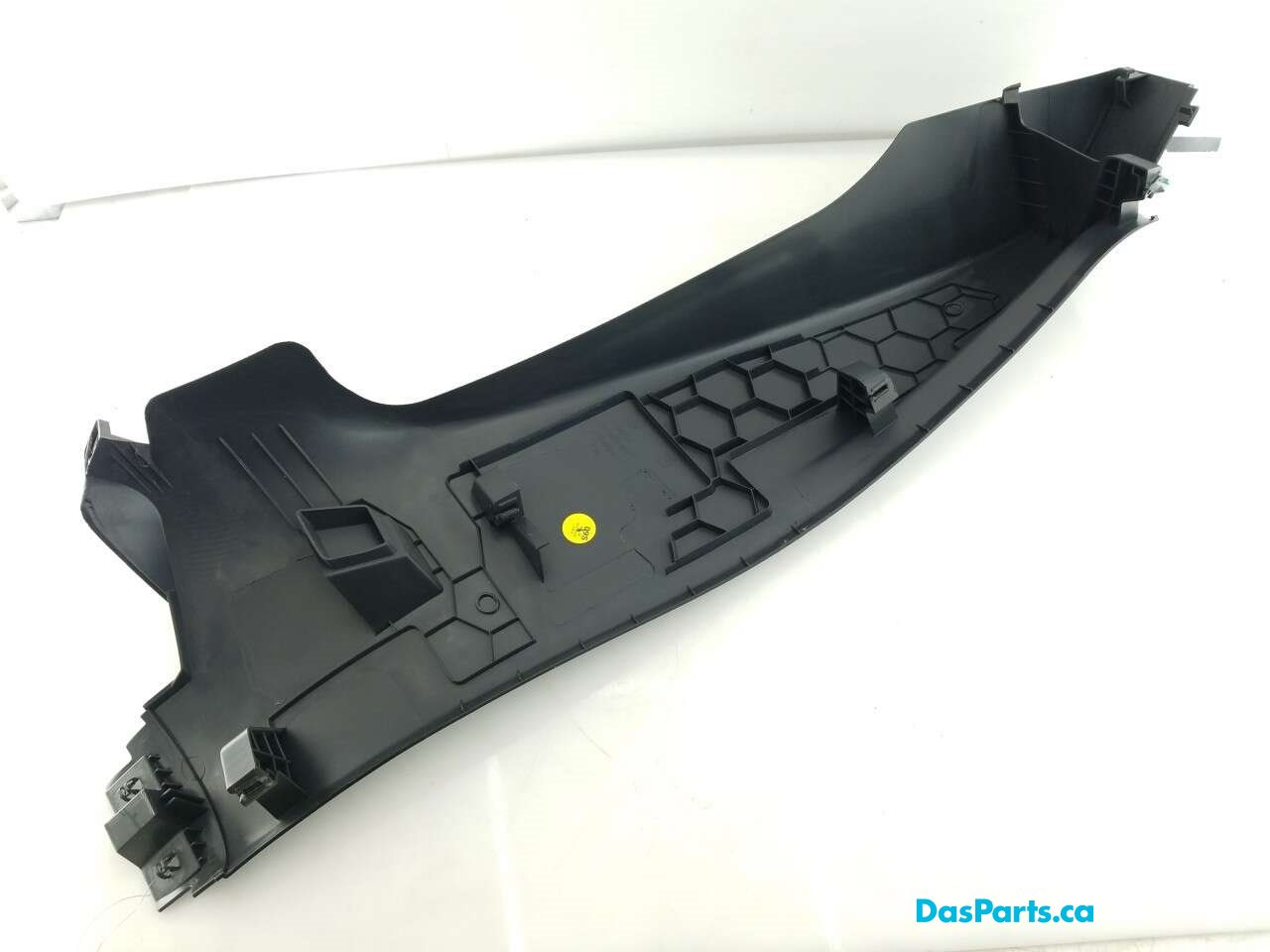Lower C-Pillar Trim R