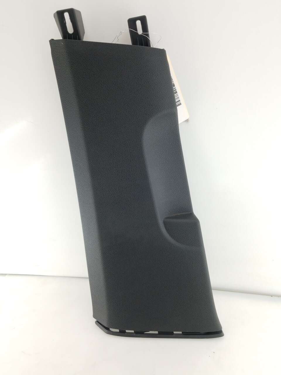 Lower B-Pillar Trim L