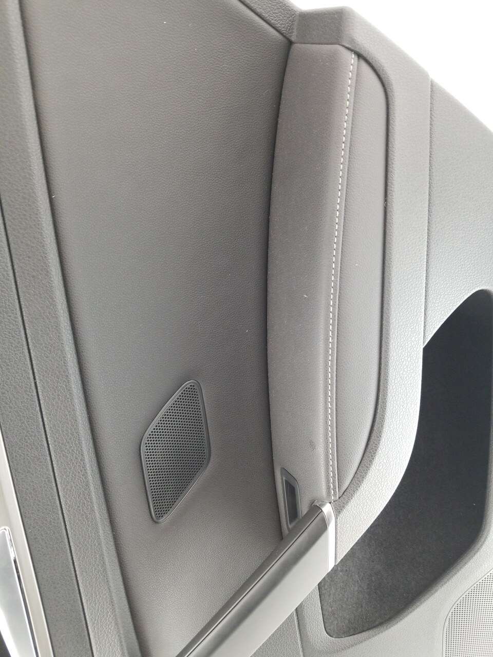 Door Card LR