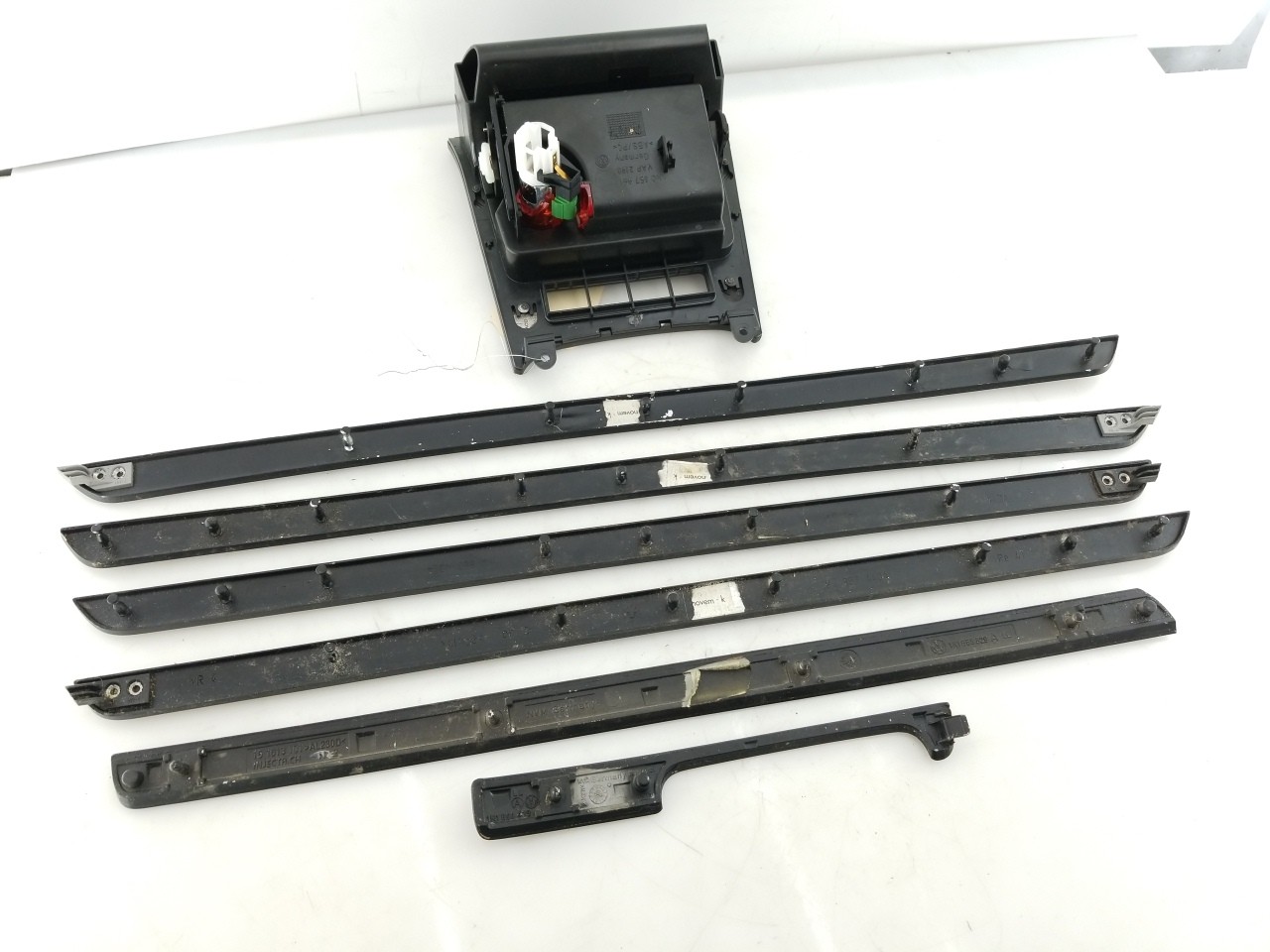 Dash Trim Set