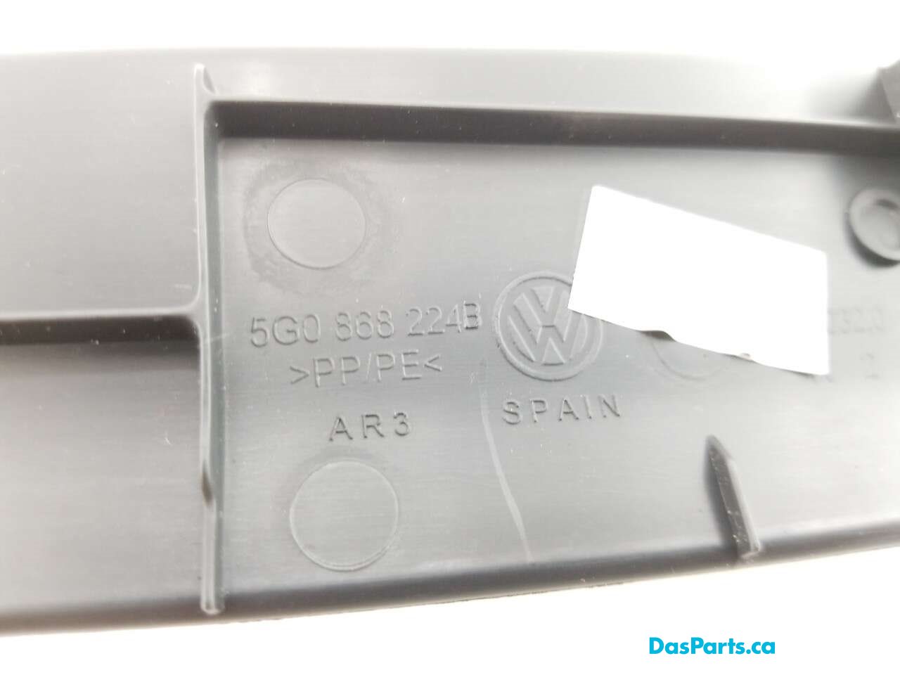 Lower A-Pillar Trim R 1