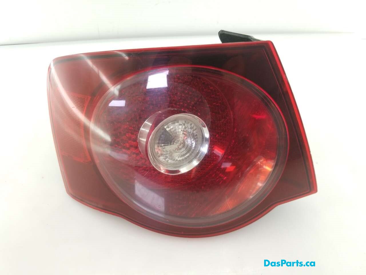 Taillight Outer LR